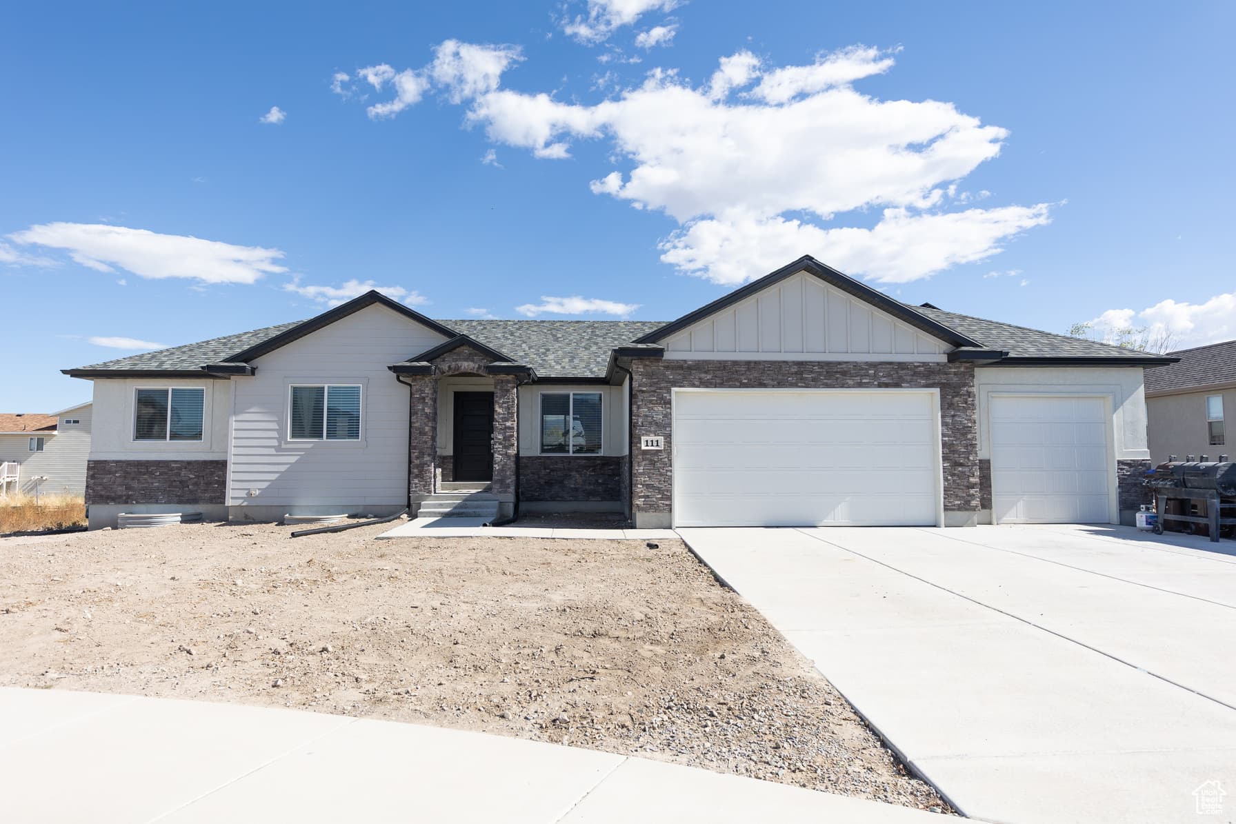 111 S JODI LN photo 1