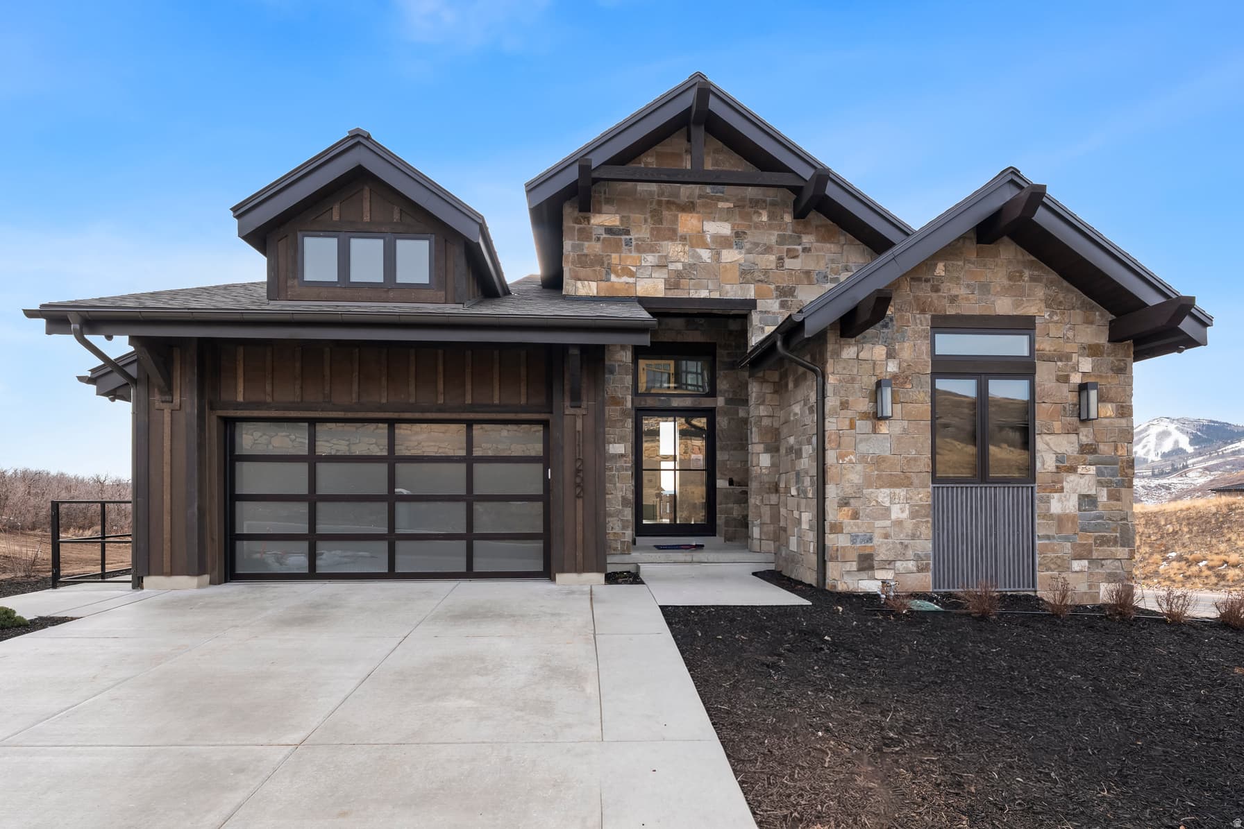 11252 N REGAL RIDGE CT #14 photo 1