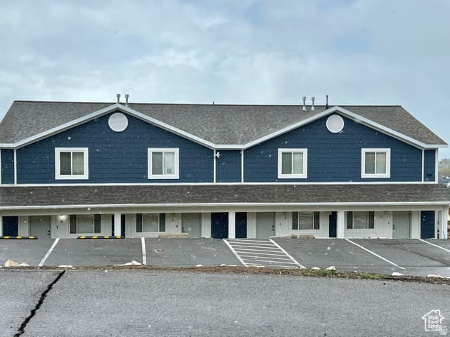 888 N NEWBURG DR #UNIT 1 photo 1