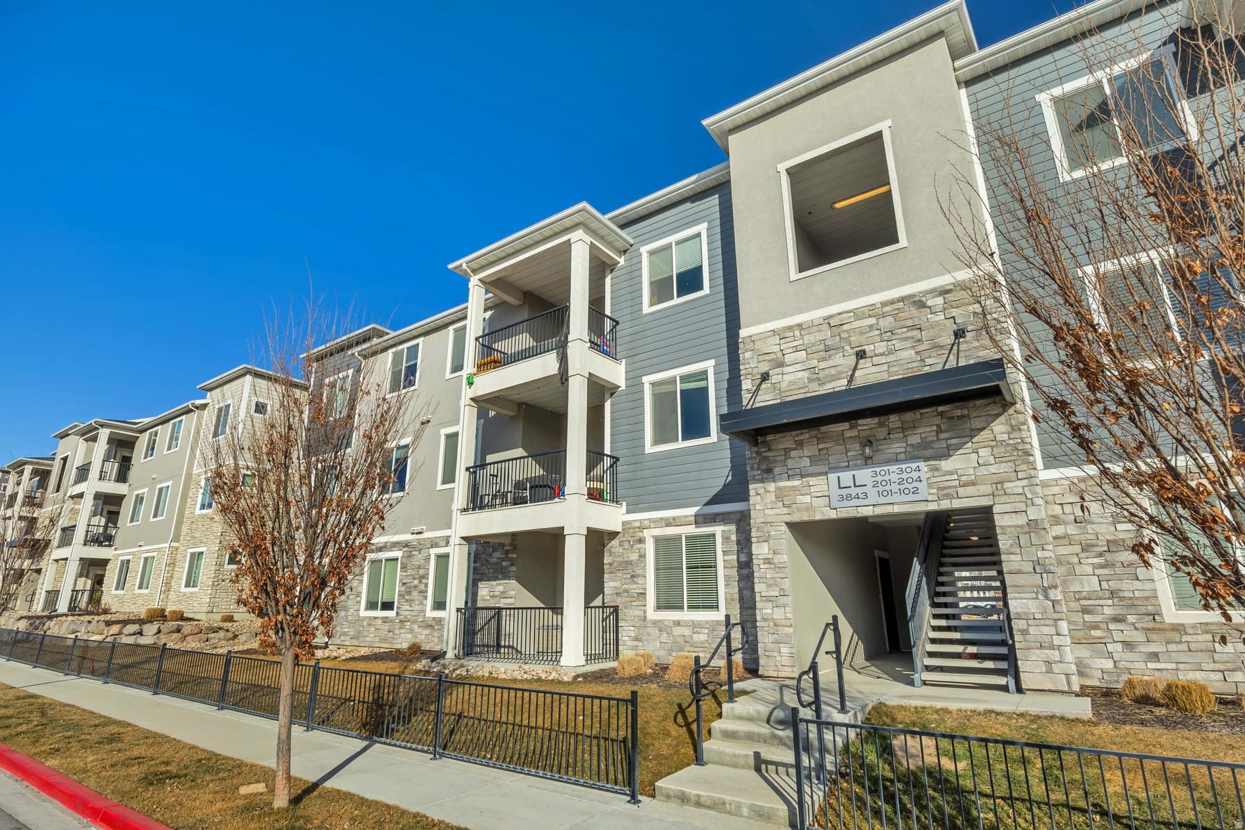 3843 W 1530 N #LL101 photo 1
