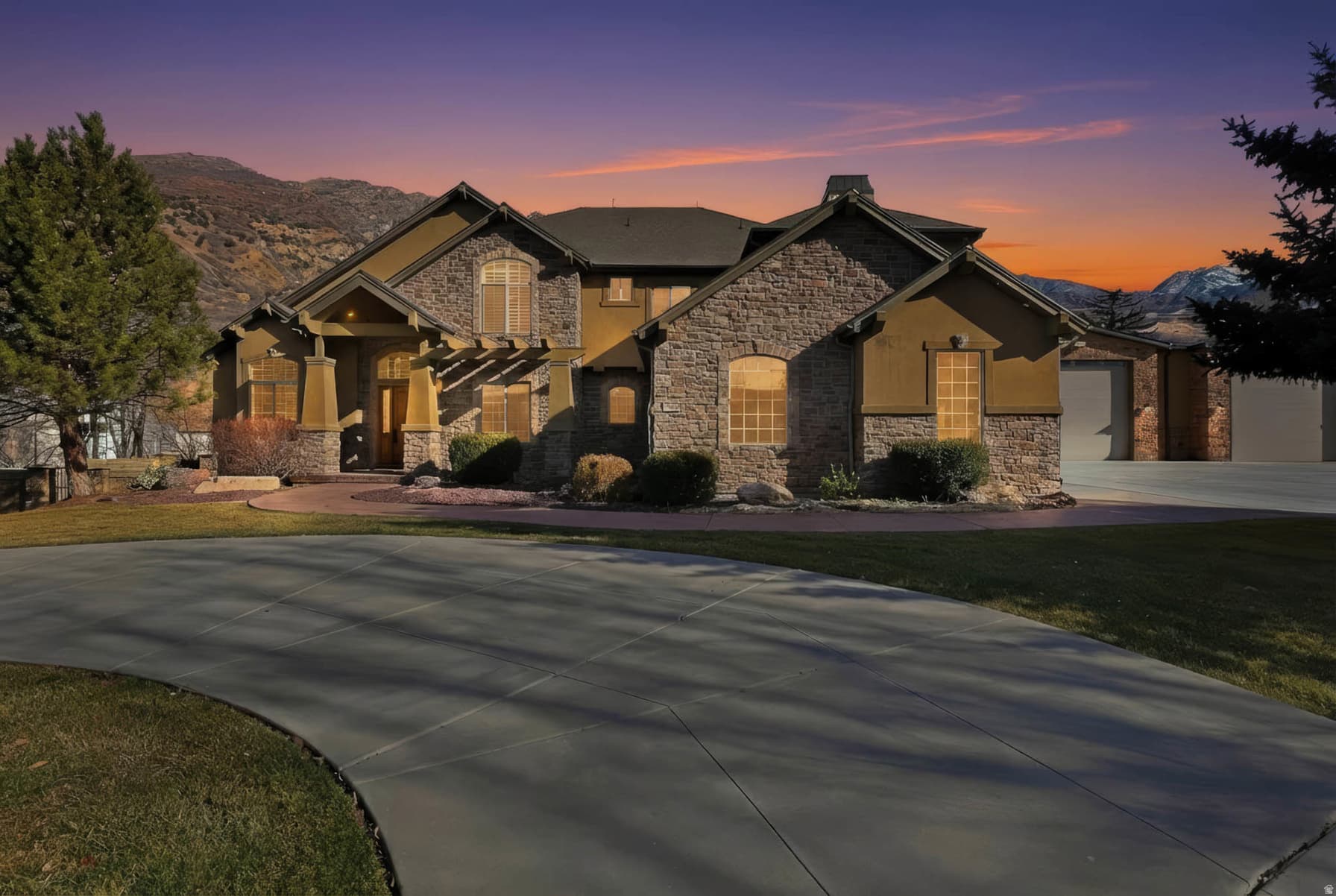 5885 S TOLCATE LN photo 1