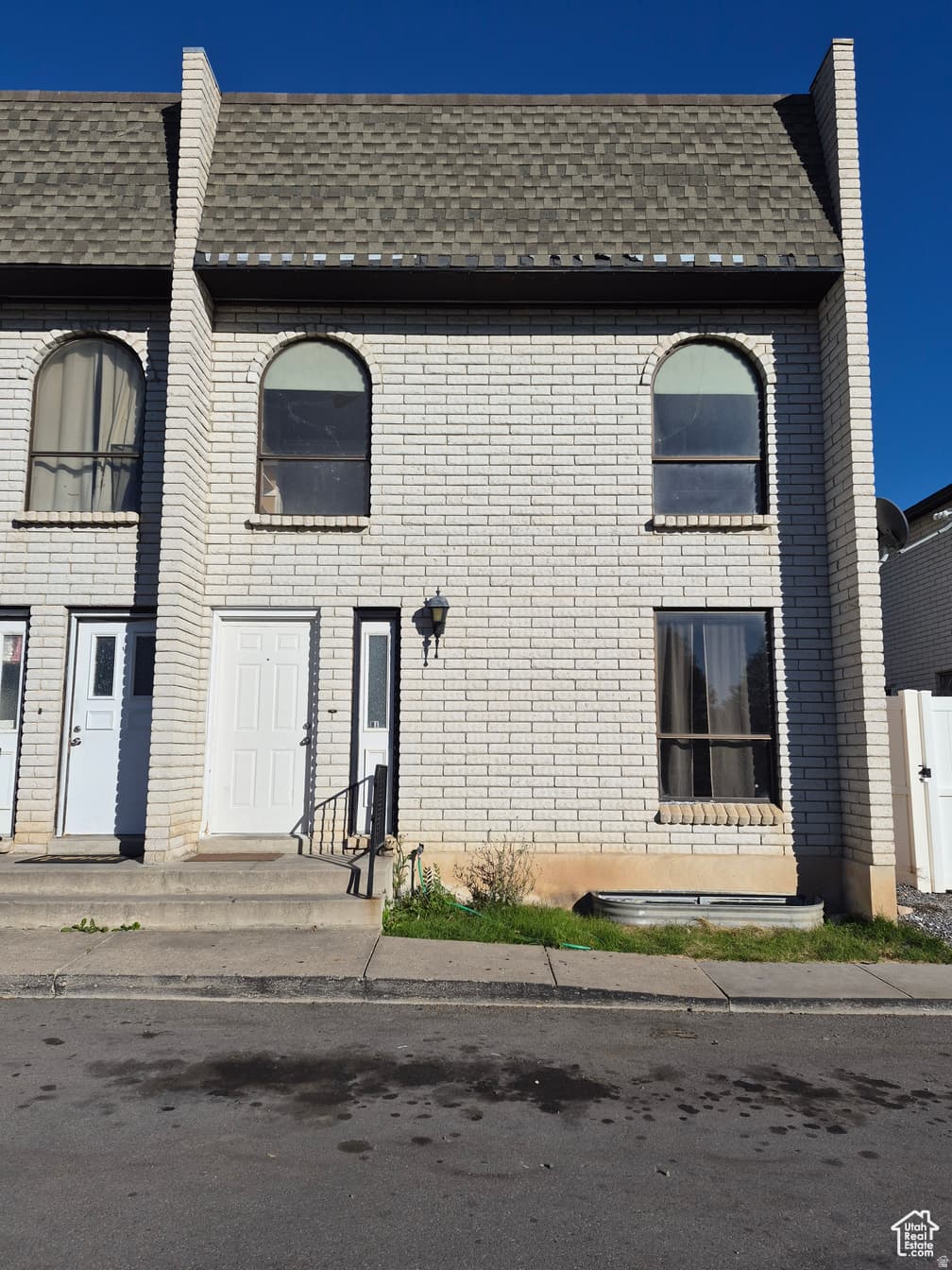 1554 S MONROE #B-1 photo 1
