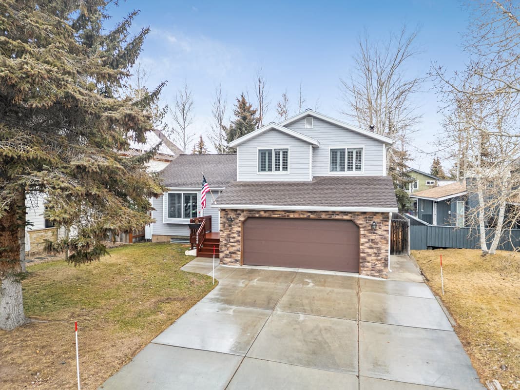 2268 INA AVE photo 1