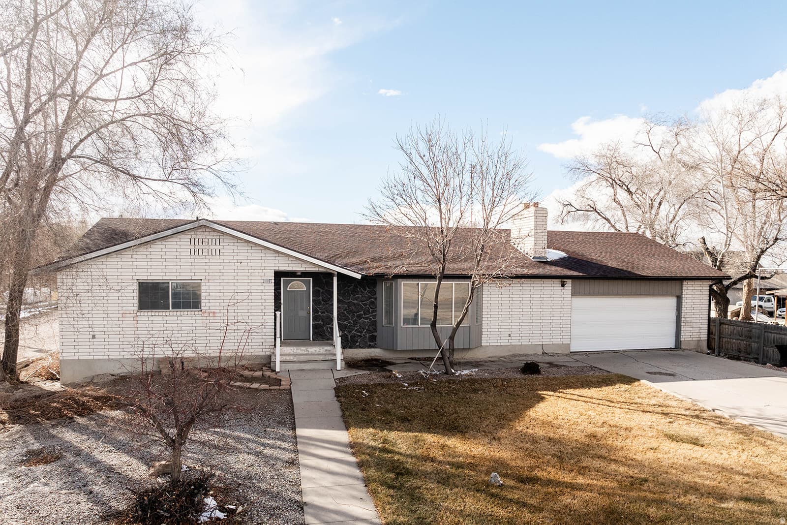 2665 N 3000 W photo 1