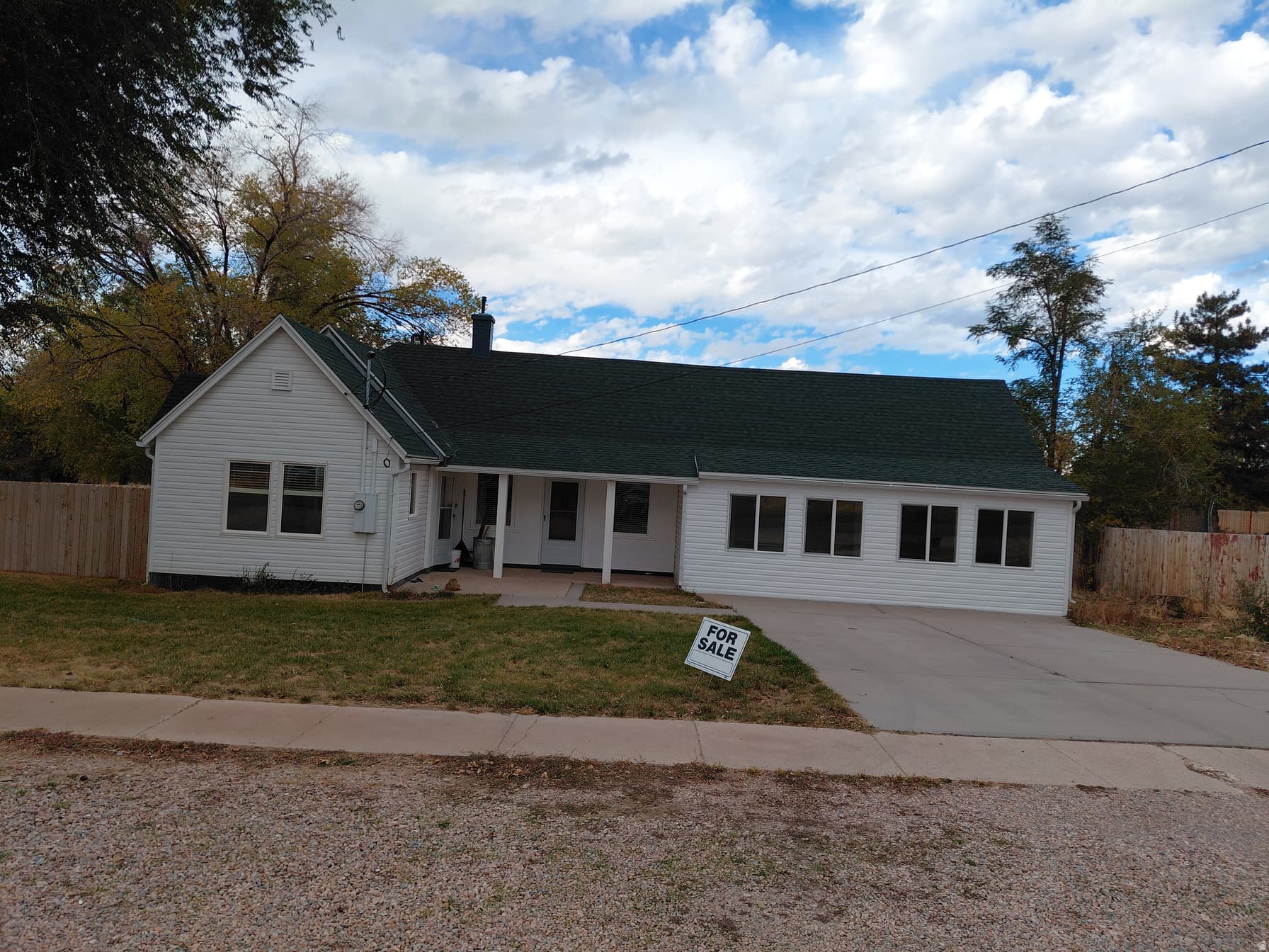 260 W 200 S photo 1