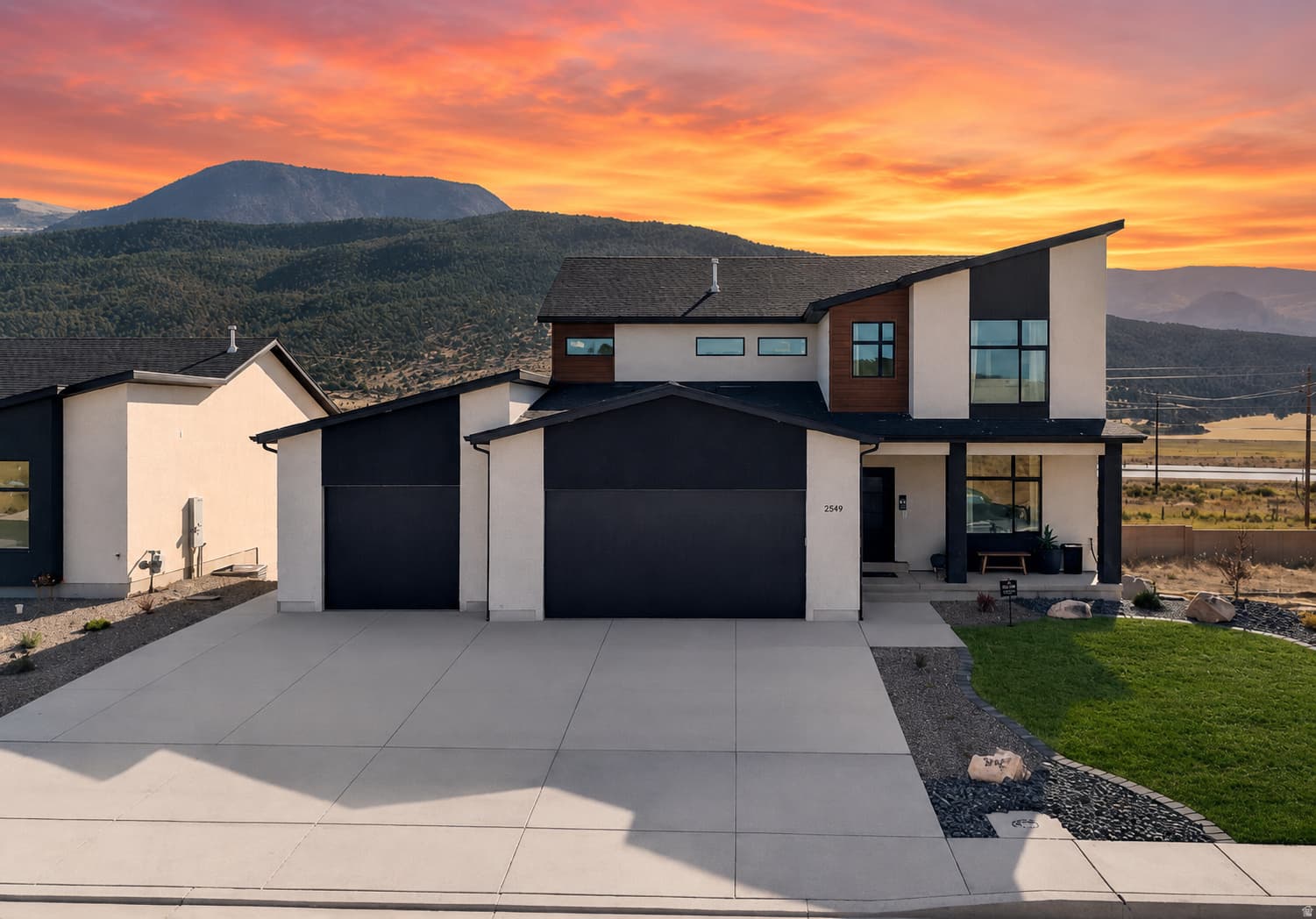 2549 W BLACK SAGE DR photo 1
