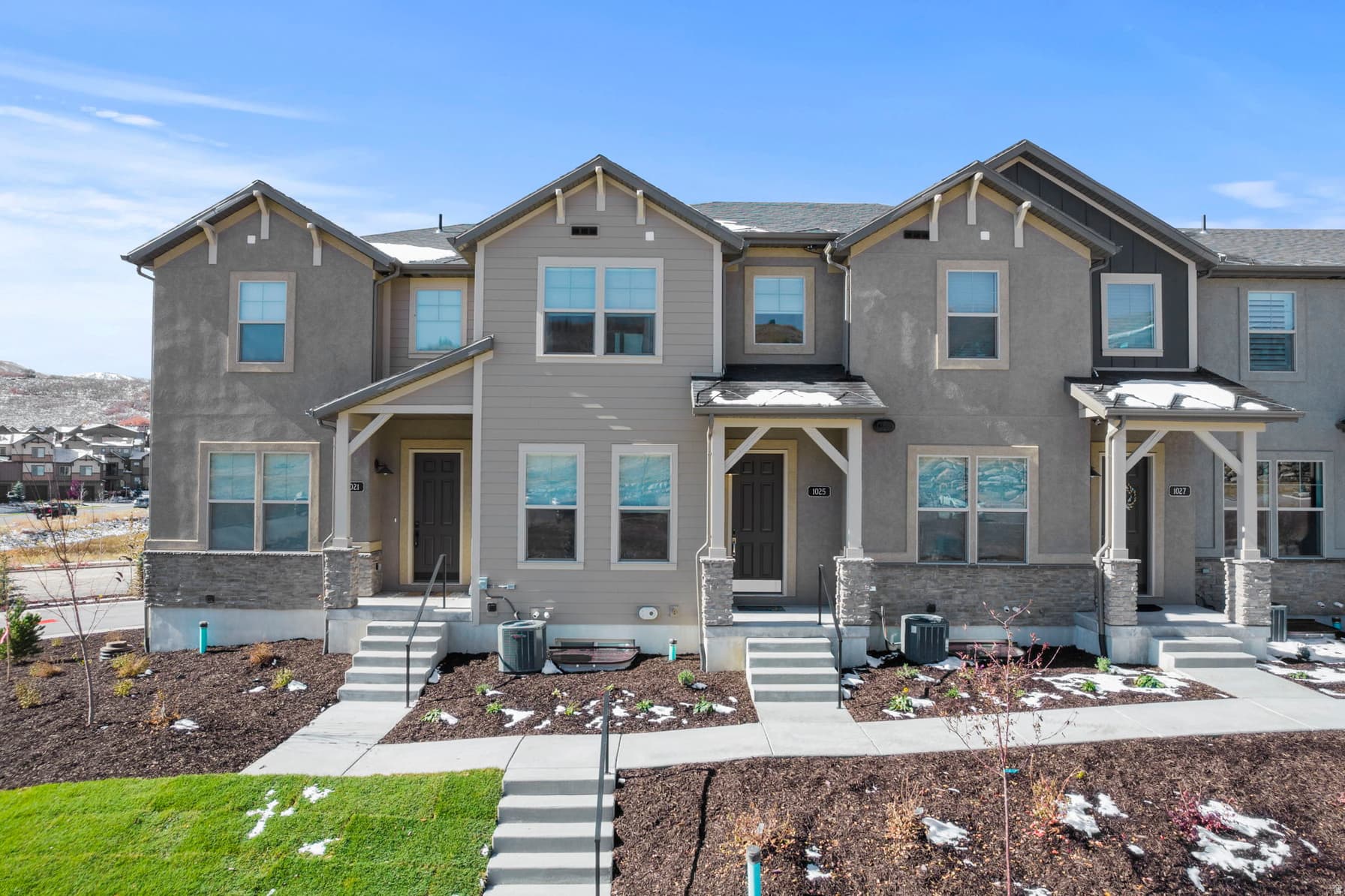 1025 W WASATCH SPRING RD #Q5 photo 1