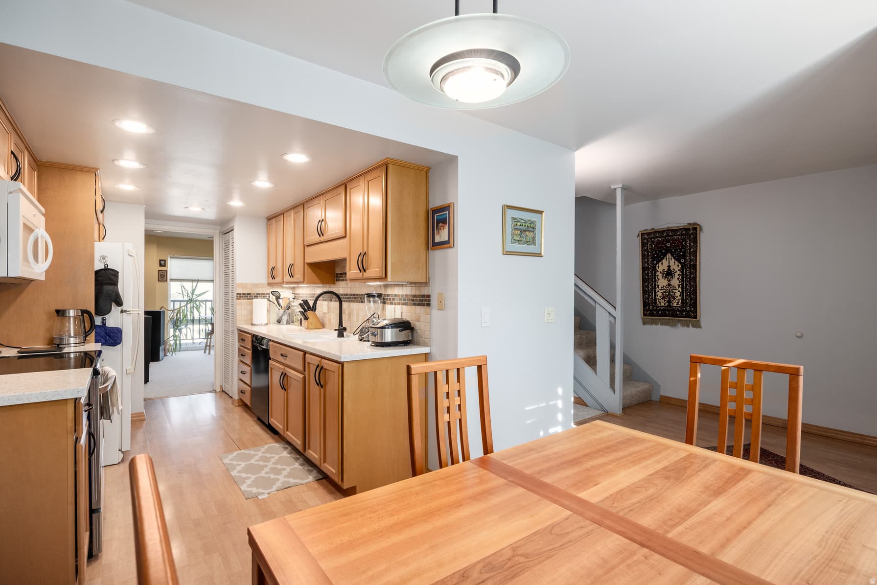 4676 S WOODDUCK LN photo 1
