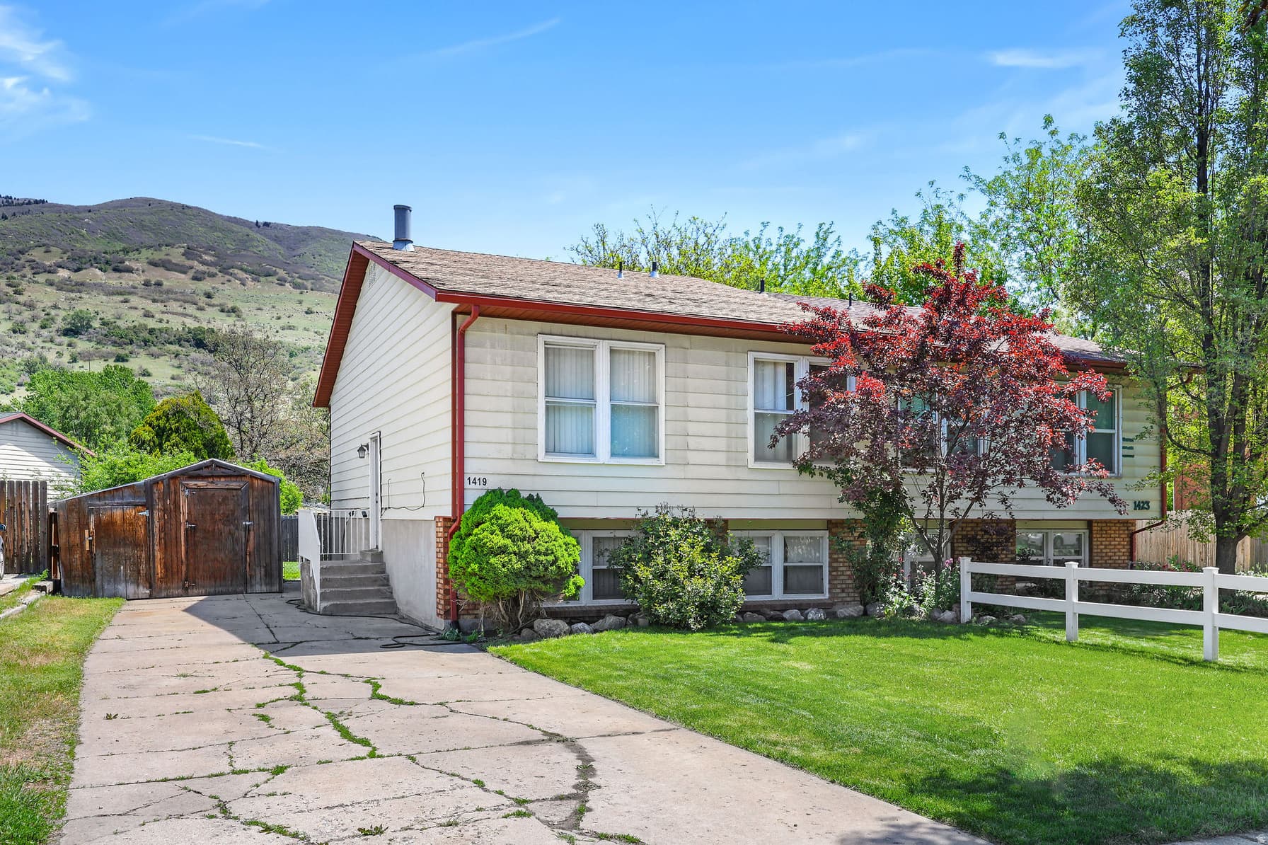 1419 S 50 W photo 1