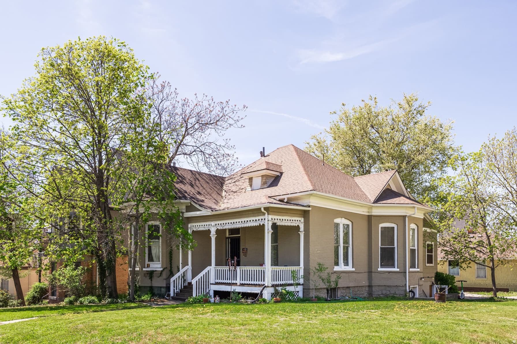 135 B ST photo 1