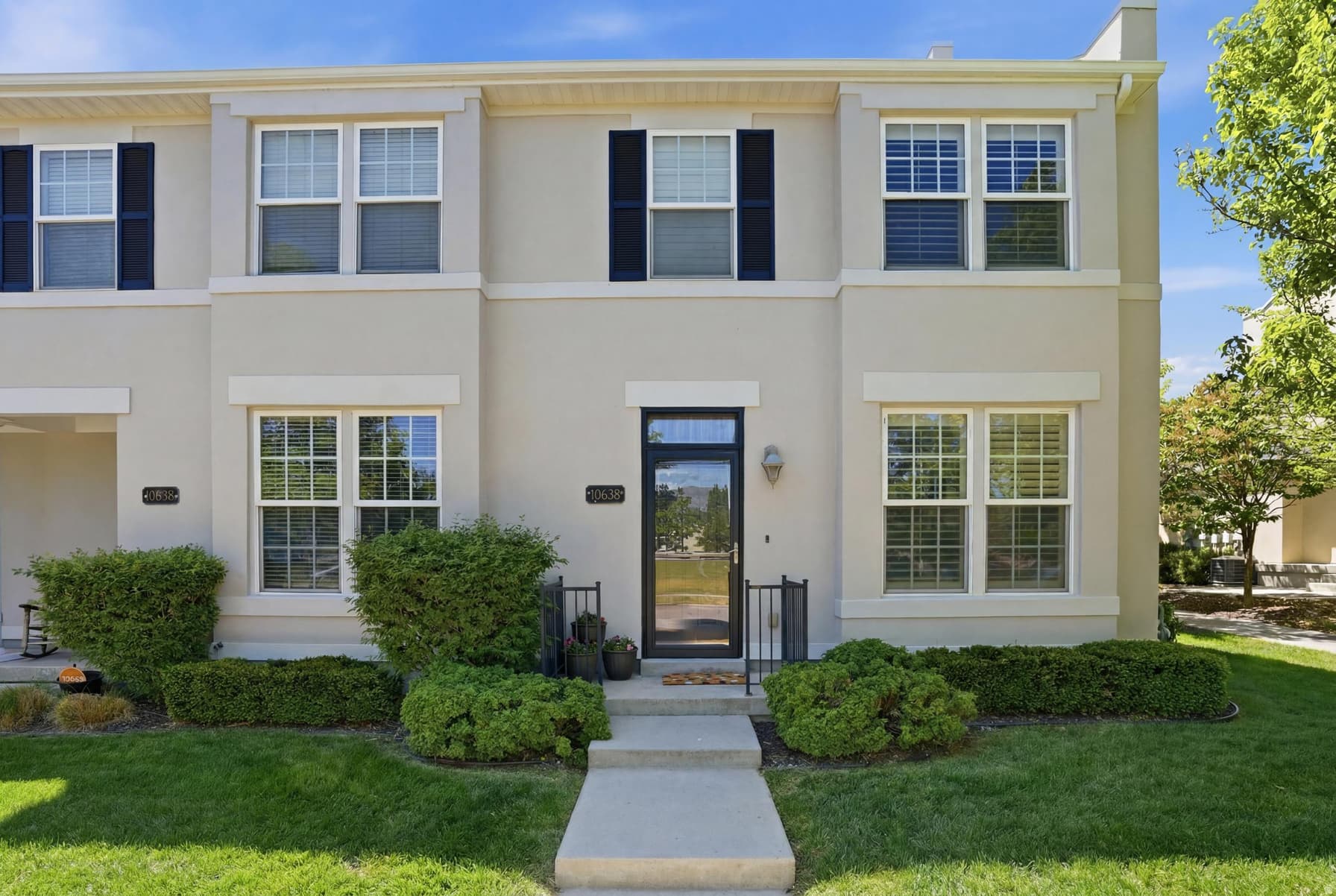 10638 S CAVE RUN LN photo 1