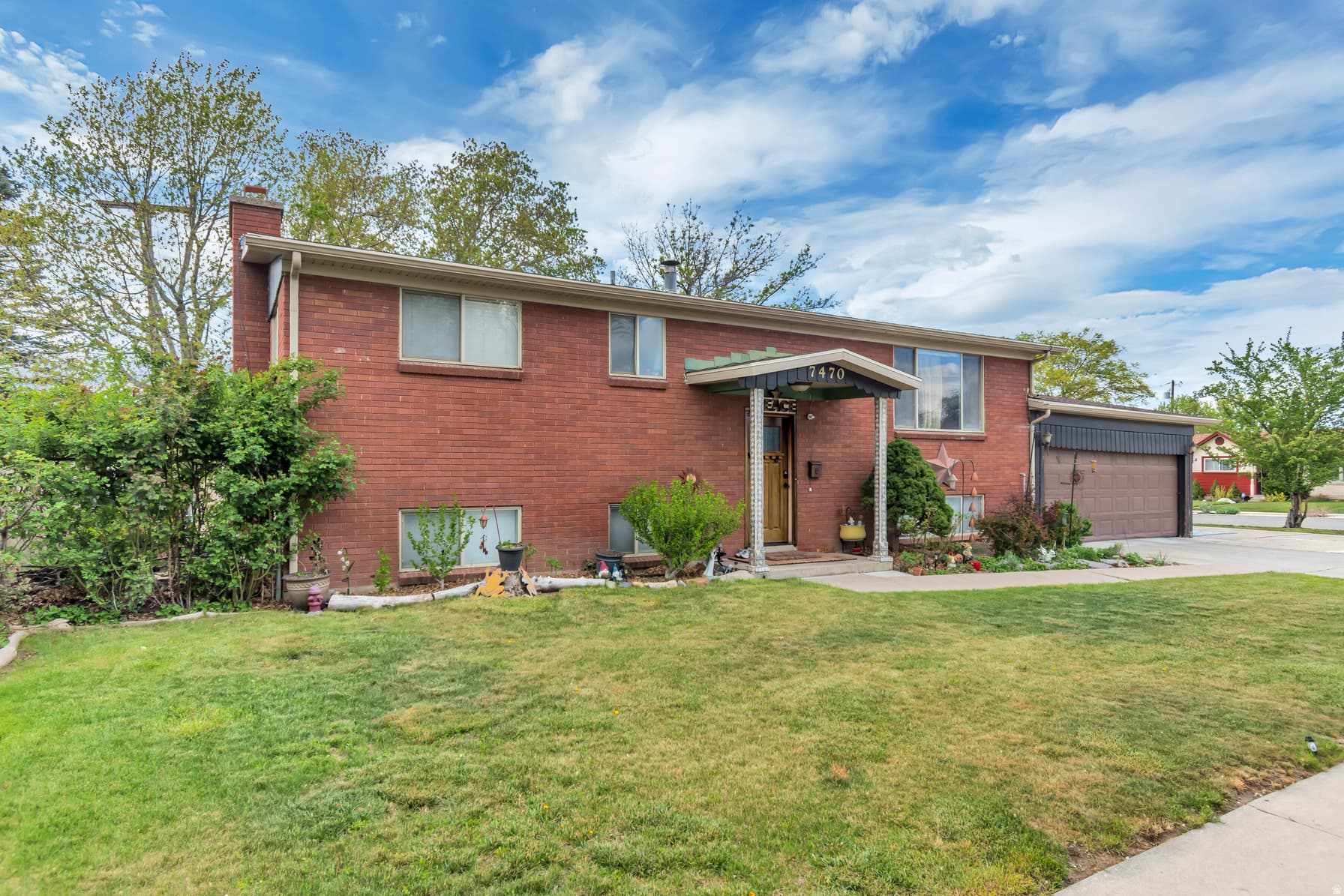 7470 S RAMANEE DR DR photo 1