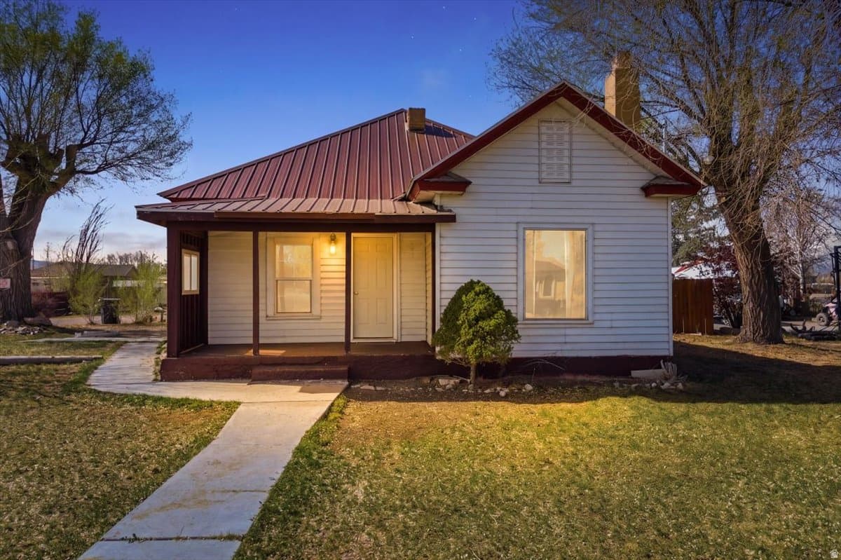 135 W 200 N photo 1