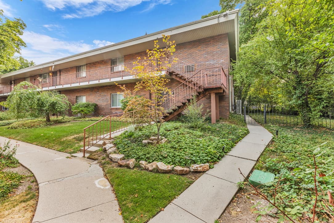 1263 E SOUTH TEMPLE #10 photo 1
