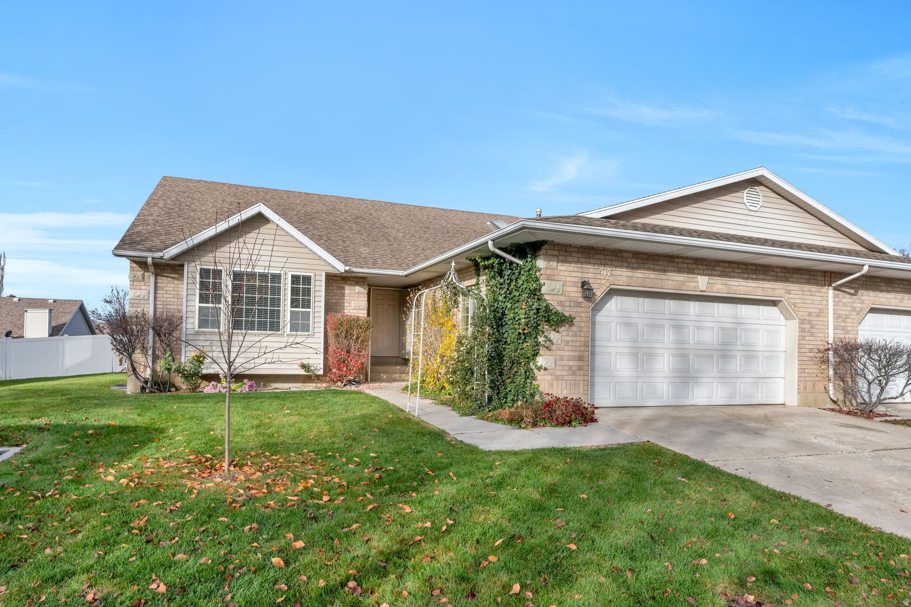 517 N 80 W photo 1