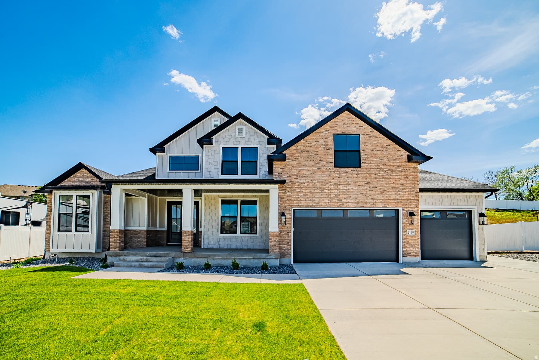 7177 W MOOREPARK PL #12 photo 1