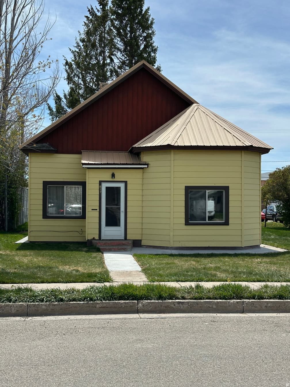 817 GRANT ST photo 1