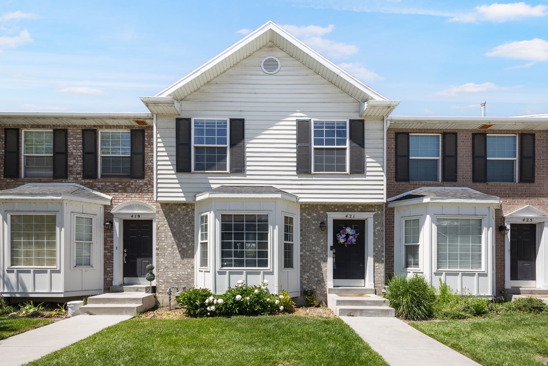 421 N 580 W photo 1