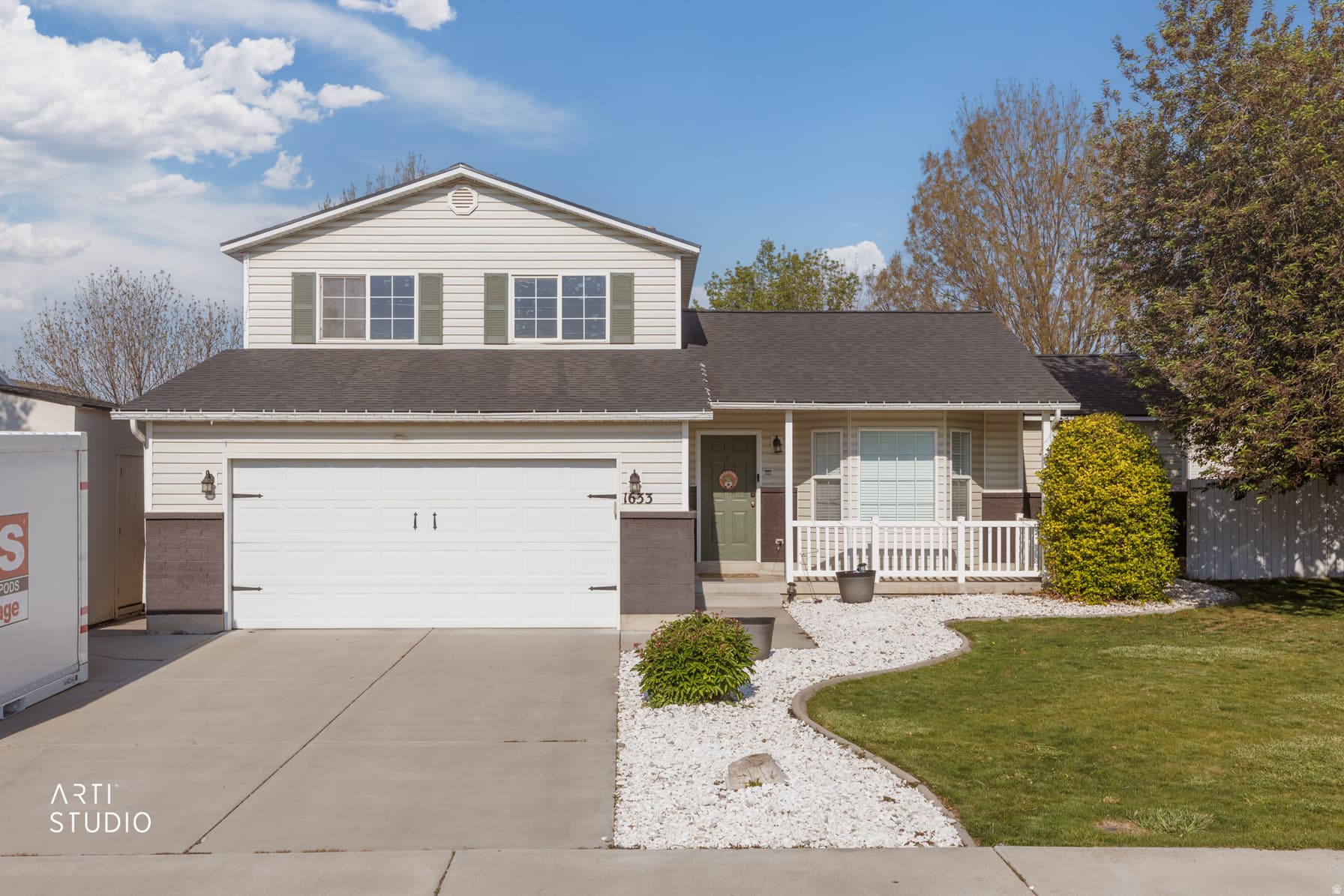 1633 N 2340 W photo 1