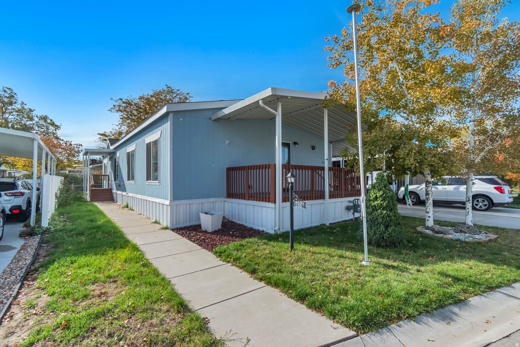 783 W MONTE HERMOSA ST photo 1
