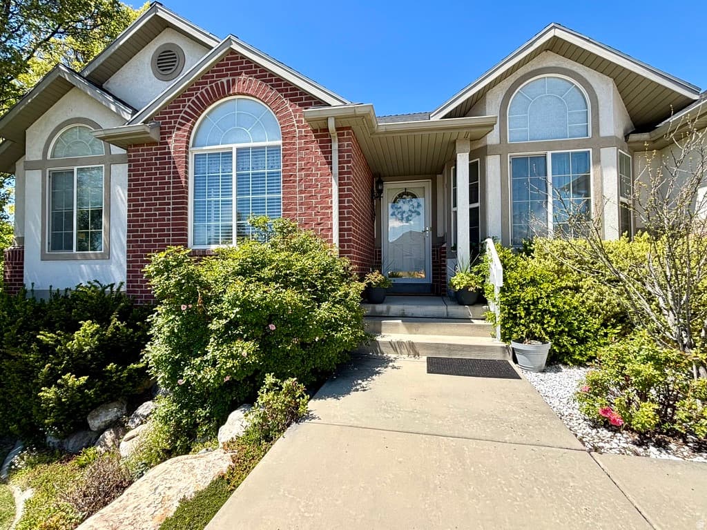 6344 S ADIRONDACK WAY photo 1