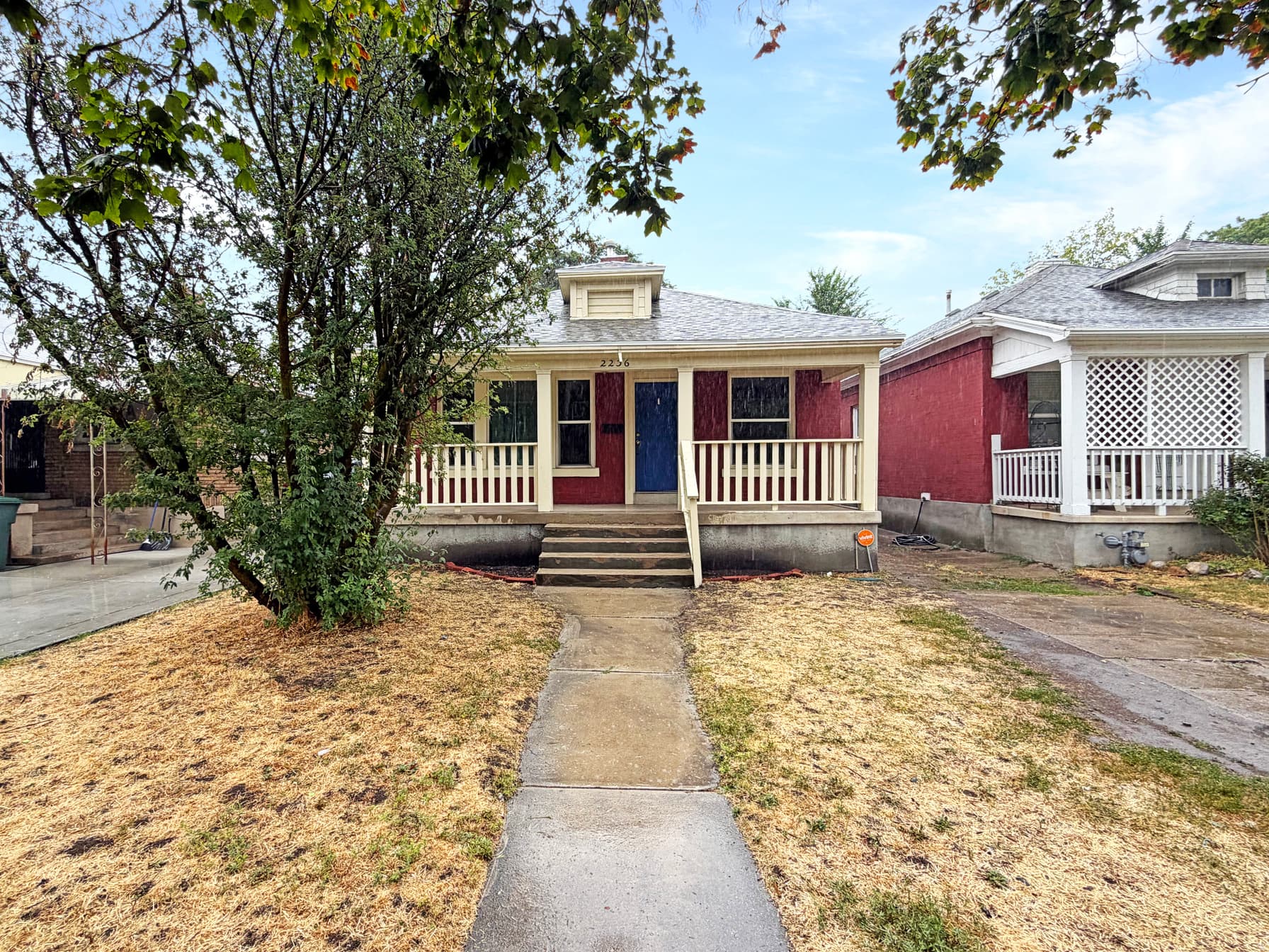 2236 S QUINCY AVE photo 1