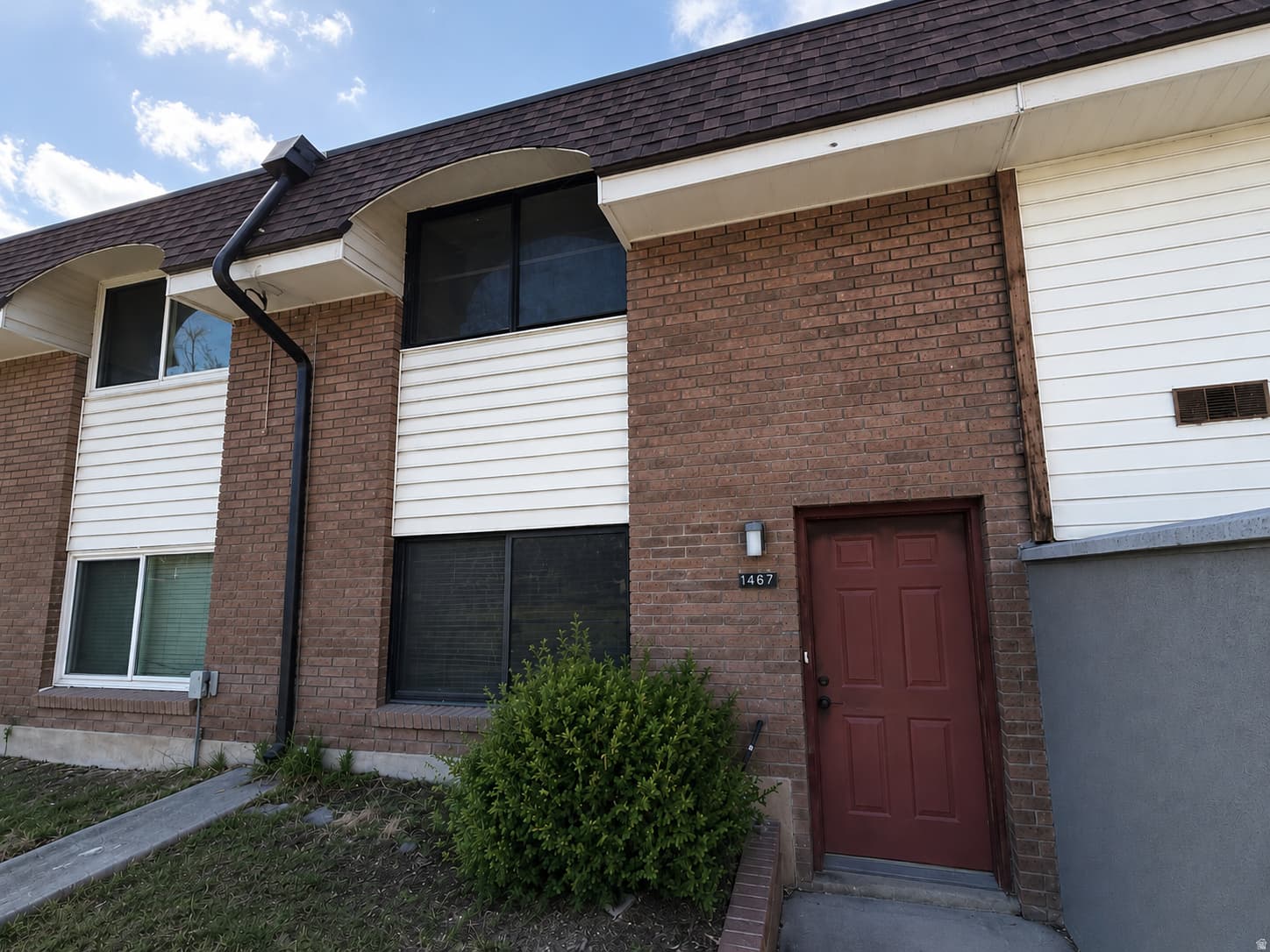 1487 W ARTHUR DR #1487 photo 1