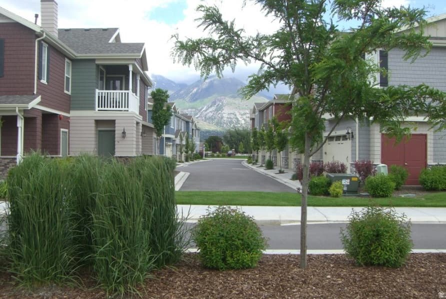 76 S 1520 RD photo 1
