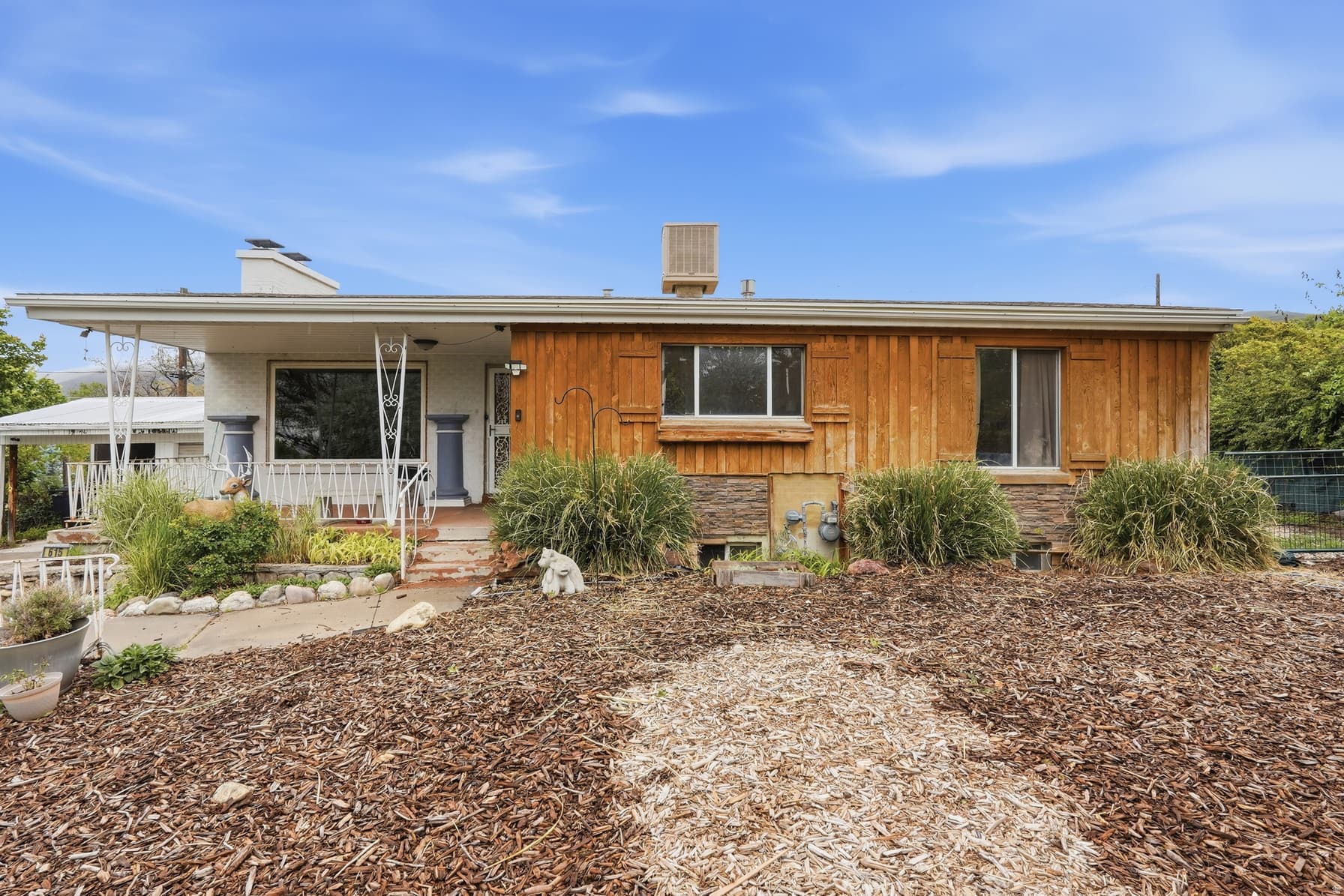 615 MILLCREEK WAY photo 1