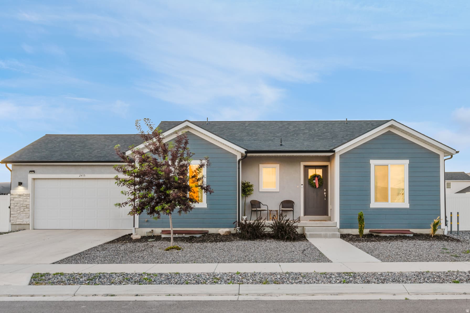 2415 E BOXWOOD LN photo 1