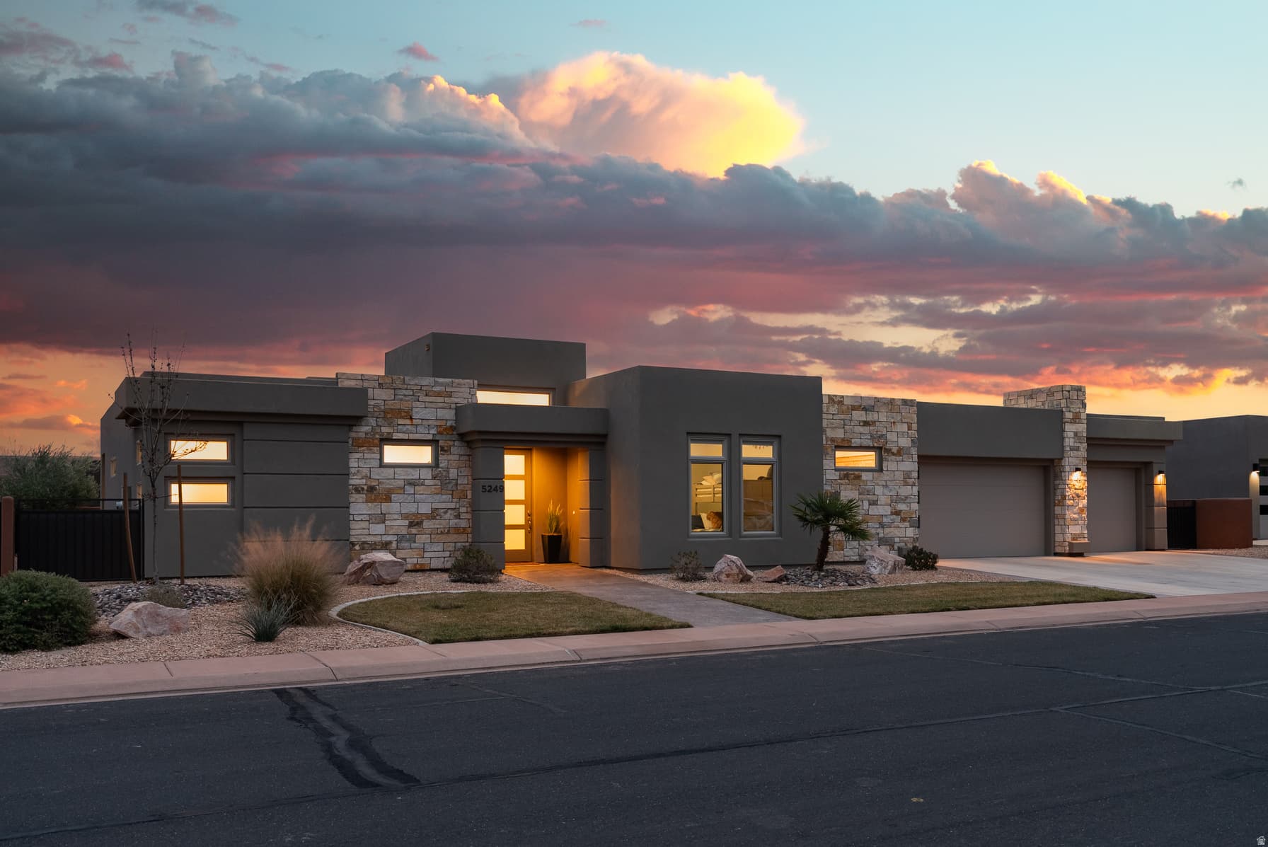 5249 W 3160 S photo 1