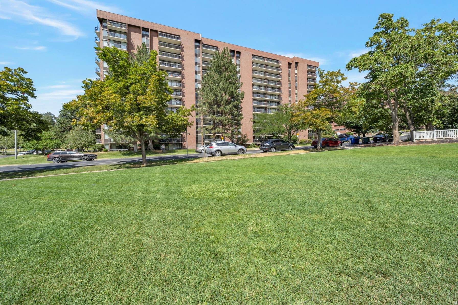 123 E 2ND AVE #412 photo 1