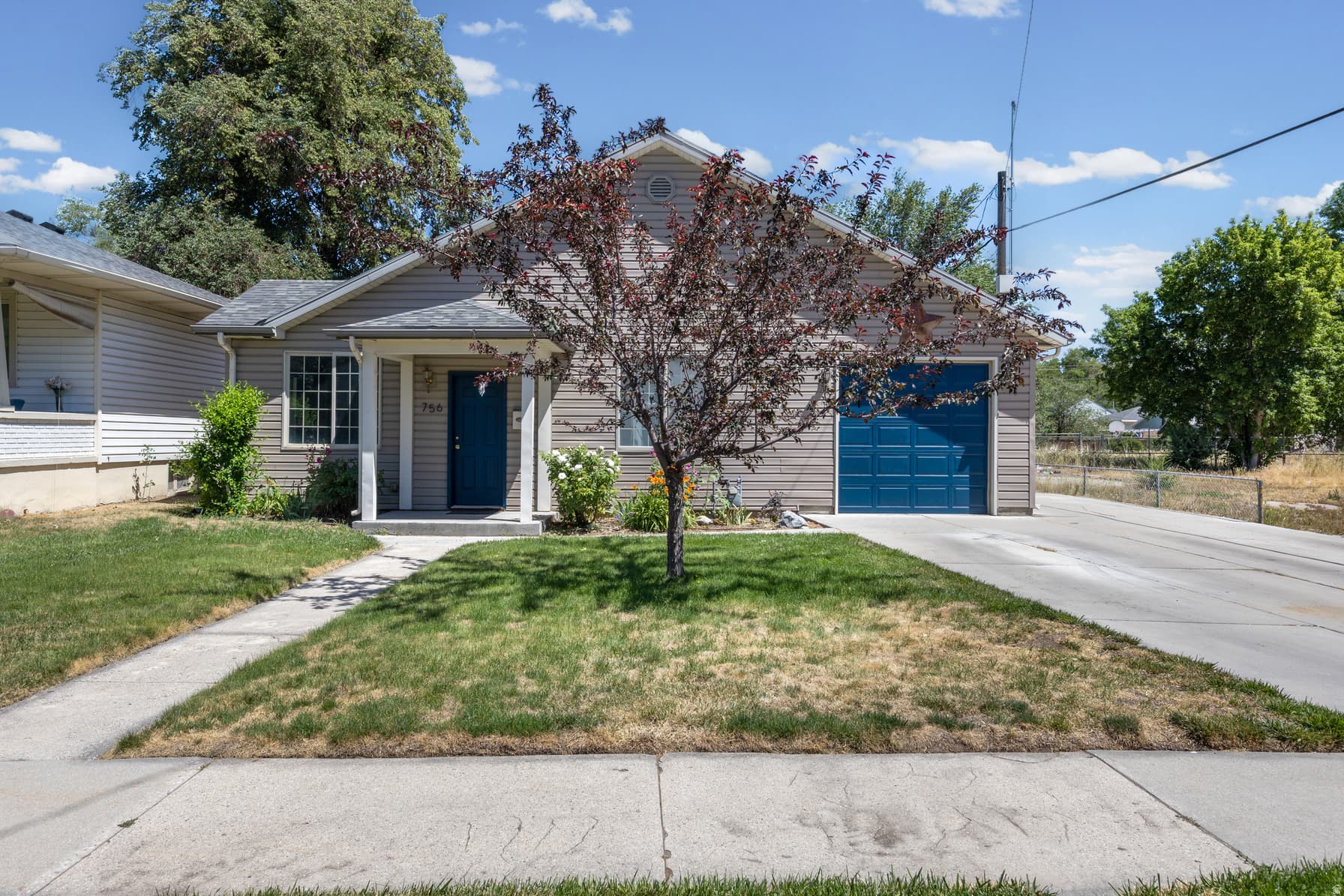 756 W 300 S photo 1