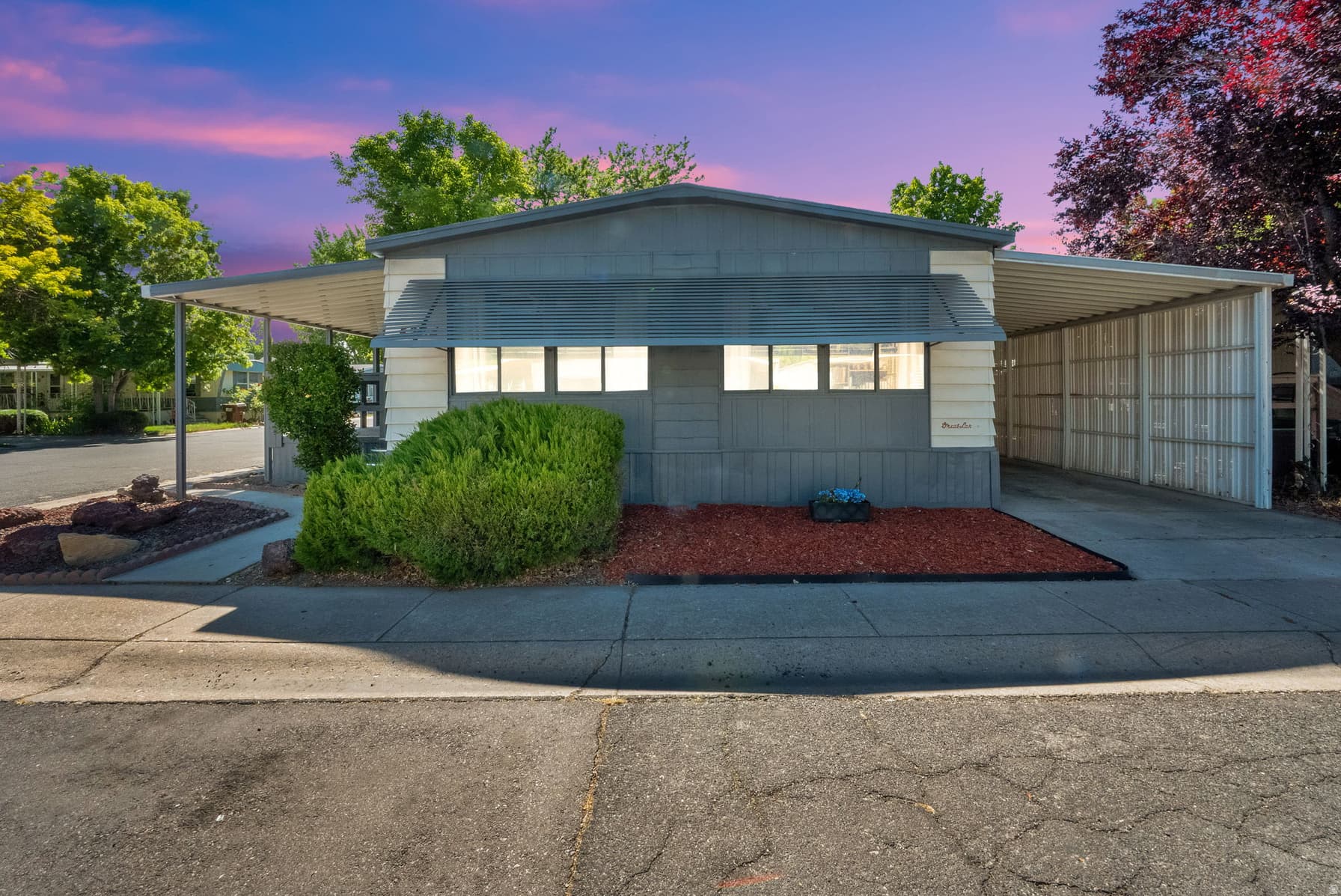 5264 W ENCINO ST photo 1
