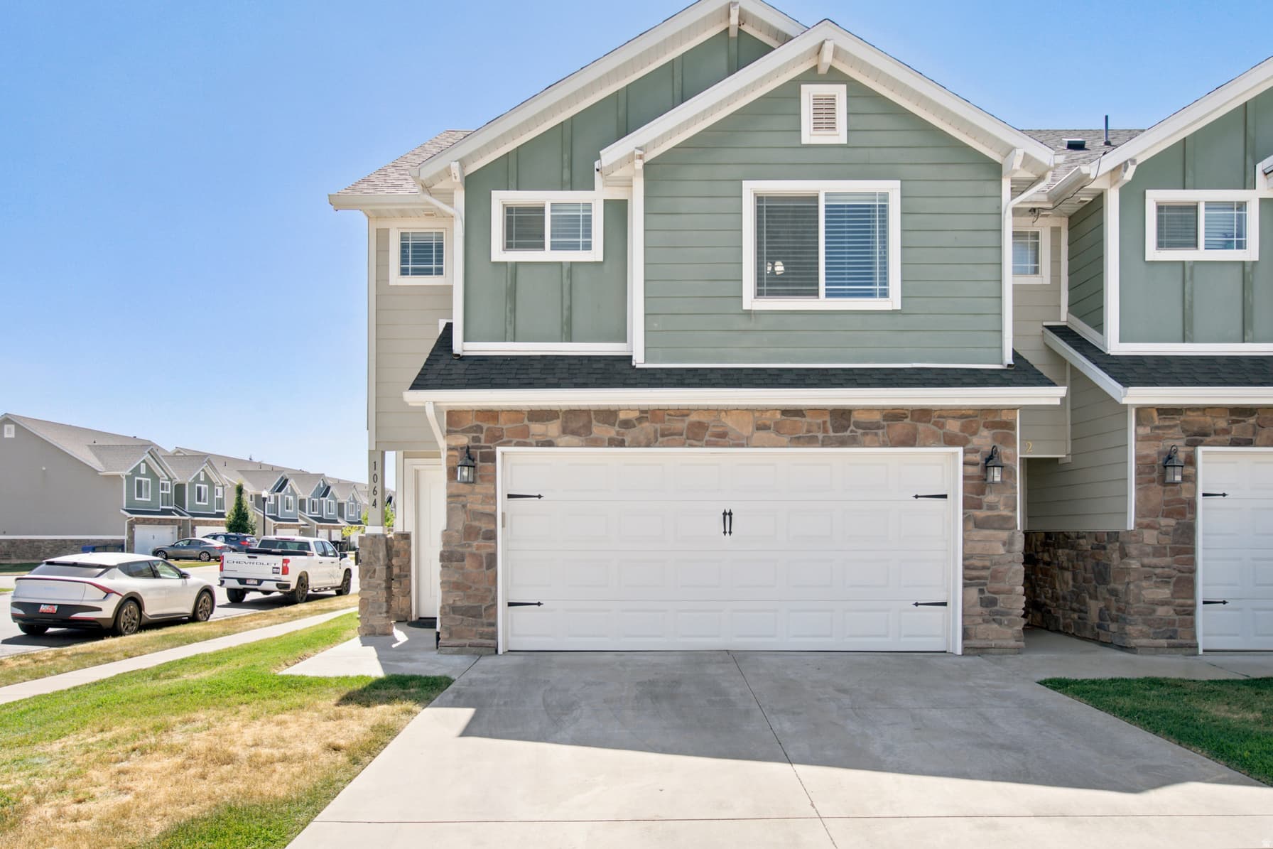1064 W 2050 S photo 1