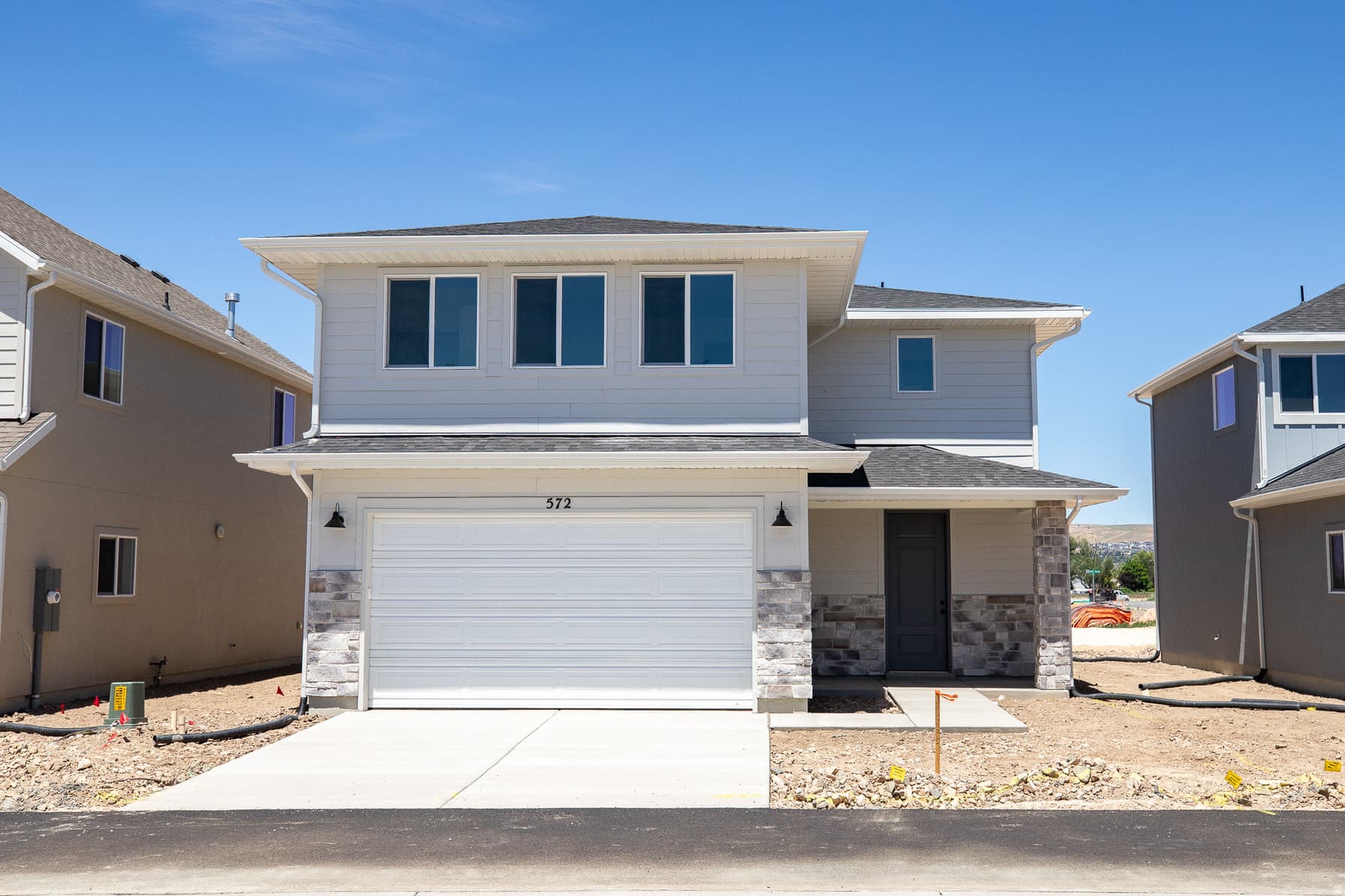 572 W 1775 N #102 photo 1