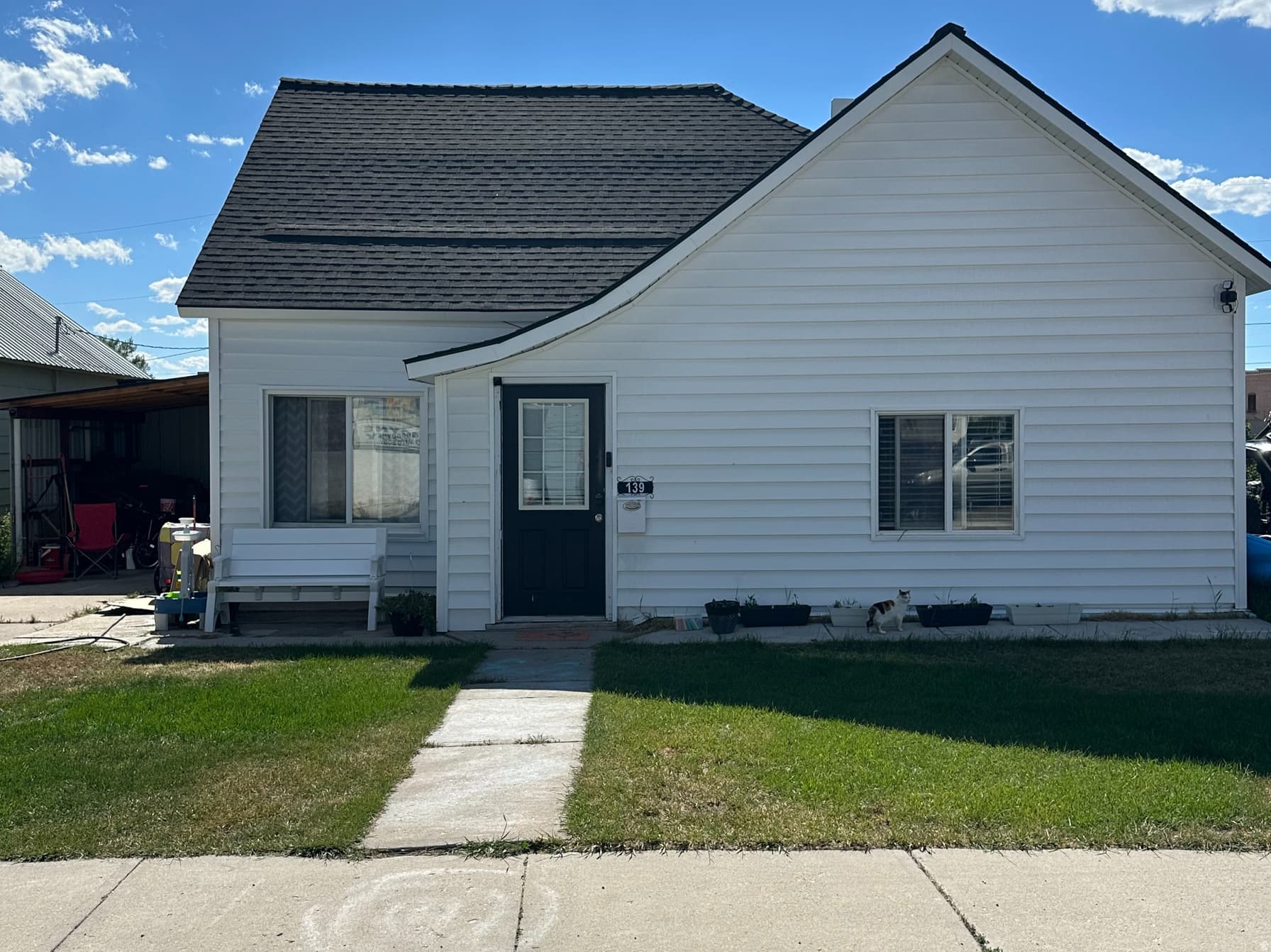 139 S 9TH ST photo 1
