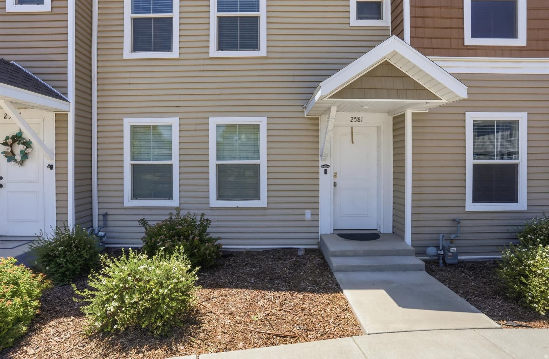 2581 N 500 W photo 1