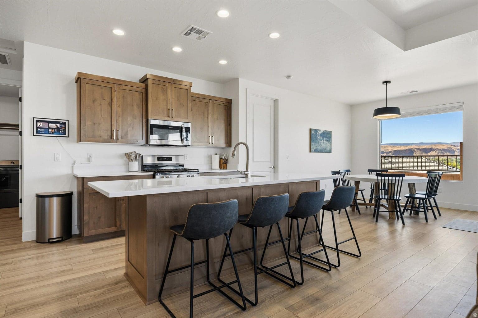 1477 W 470 N photo 1