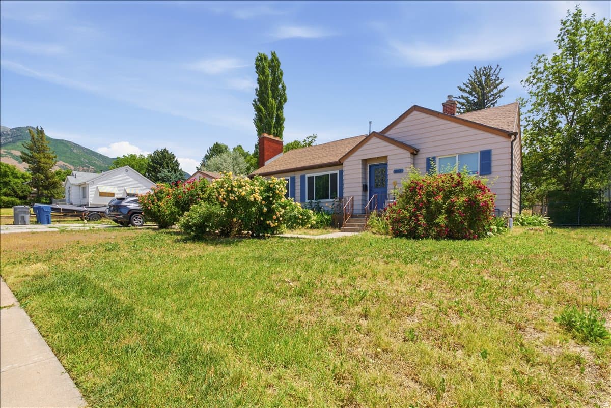 803 BEL MAR DR photo 1