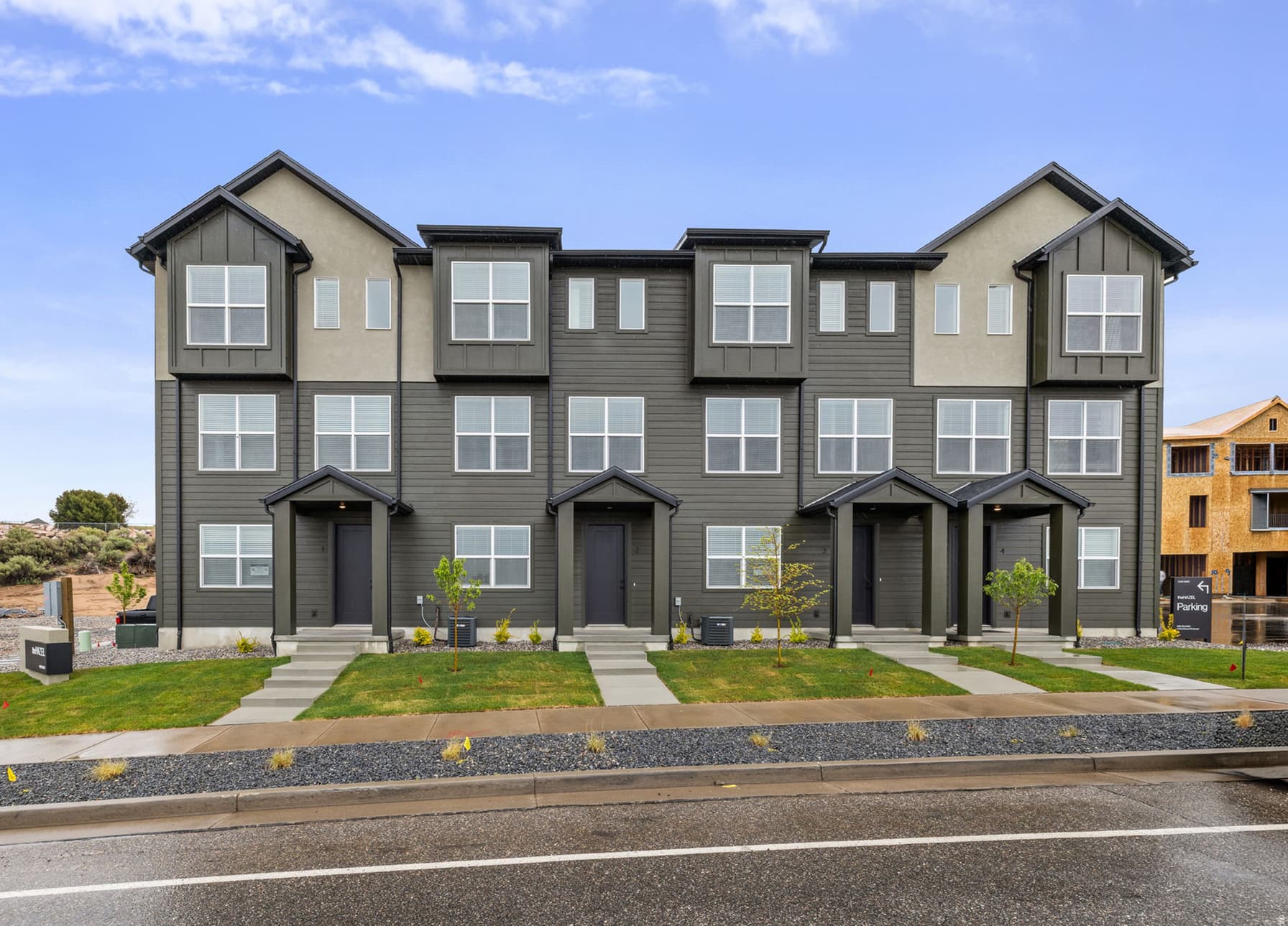 4046 S SANDRIDGE DR #3 photo 1