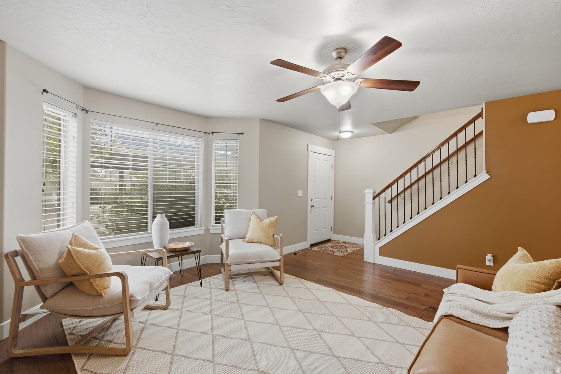 2054 W 1080 N photo 1