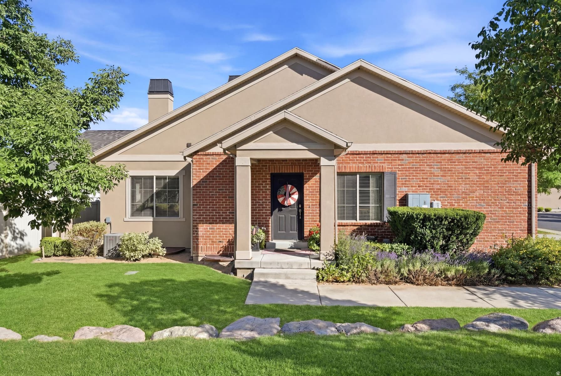 3456 N BACKHAND LN photo 1