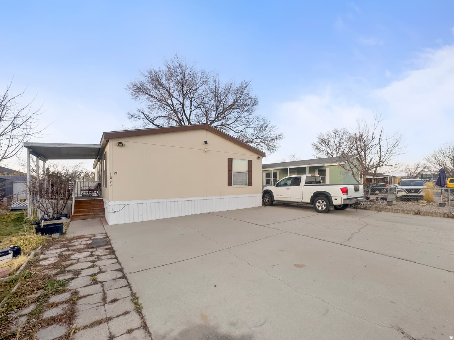 7032 W APALOOSA DR #24 photo 1