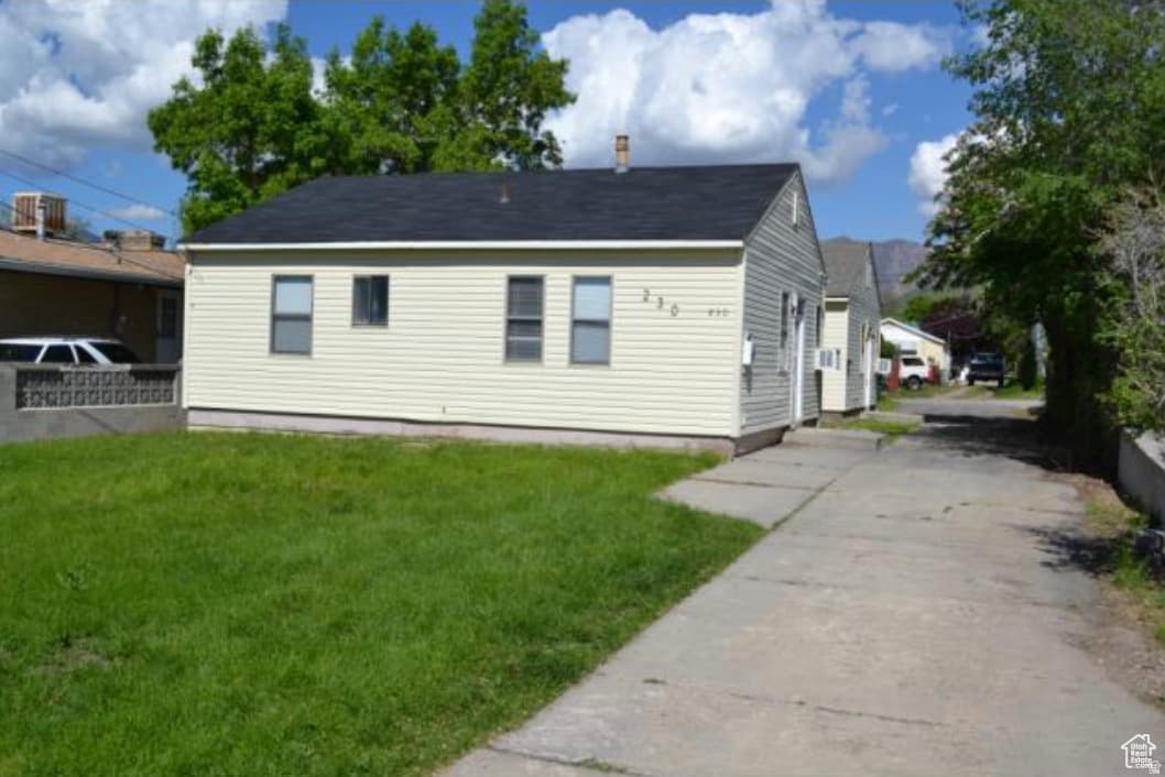230 N 2ND photo 1