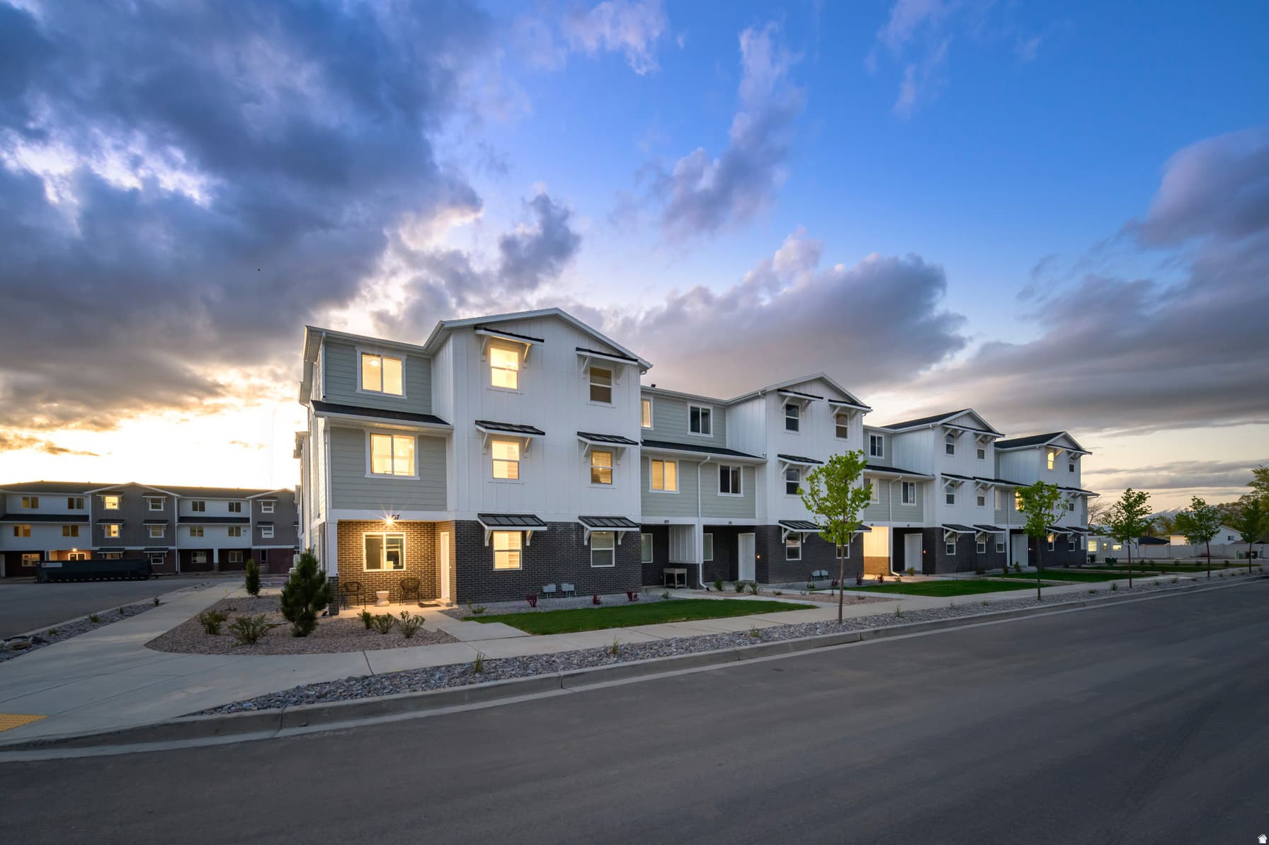 540 W EMPRESS ST #47 photo 1