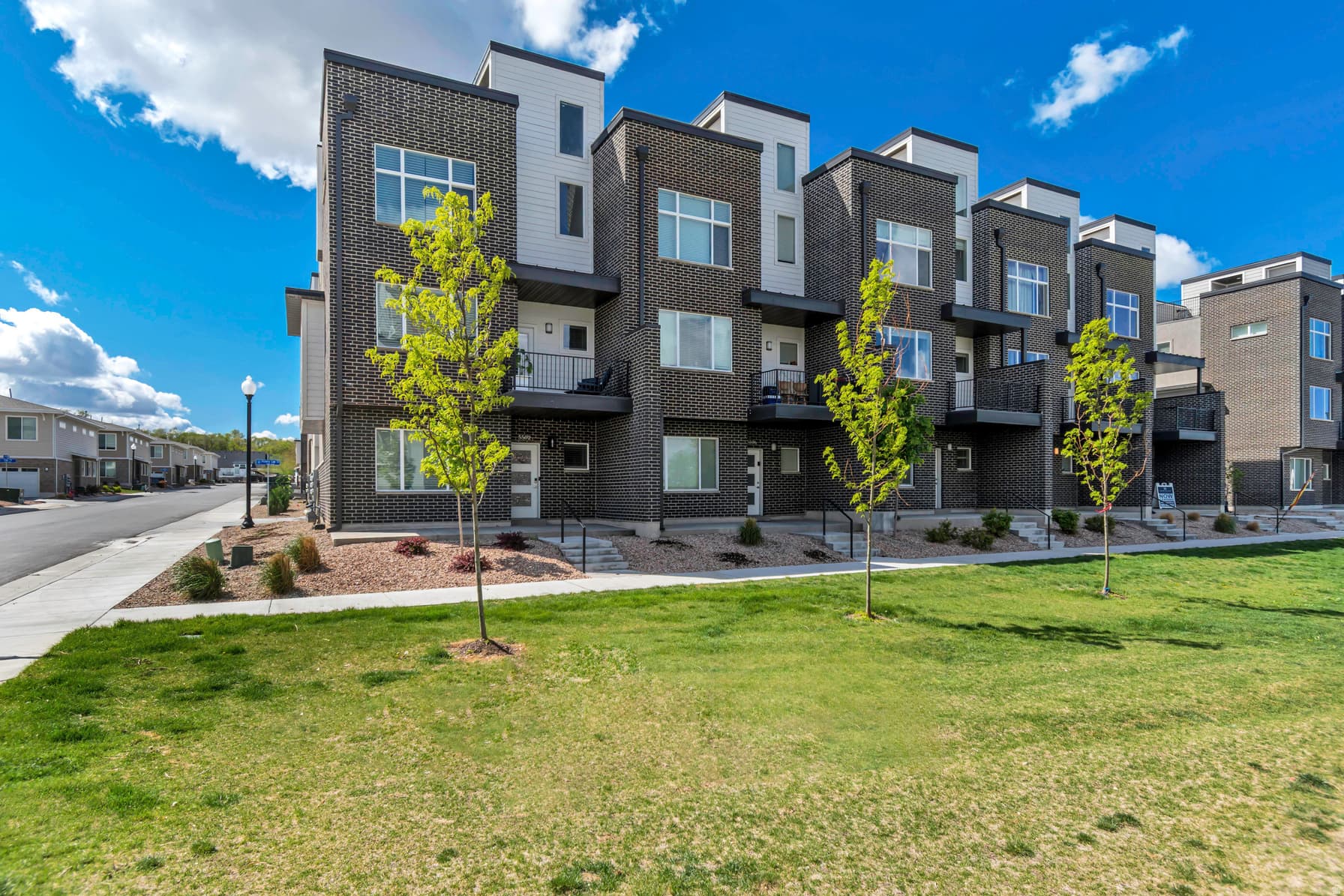 5502 W VICTORY LAP CT photo 1