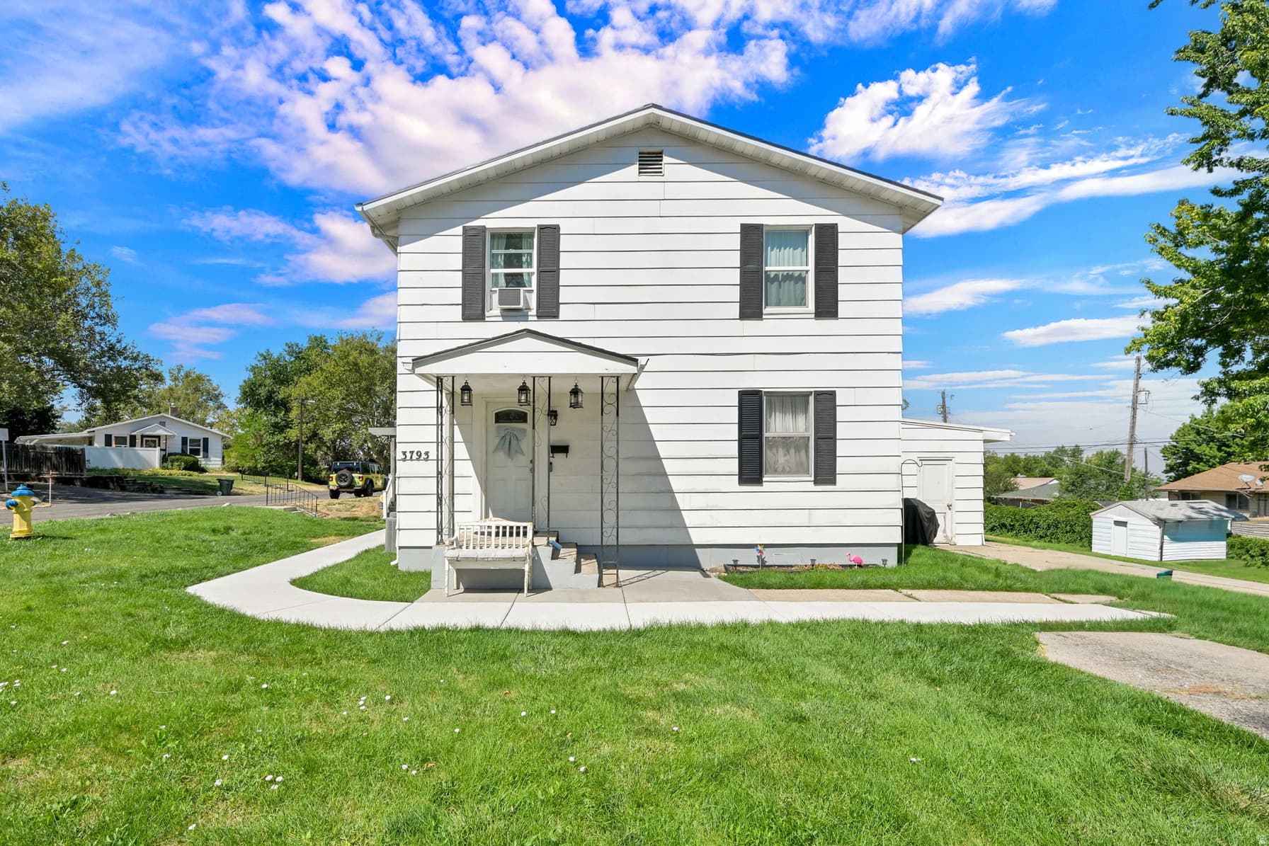 3795 S QUINCY AVE photo 1