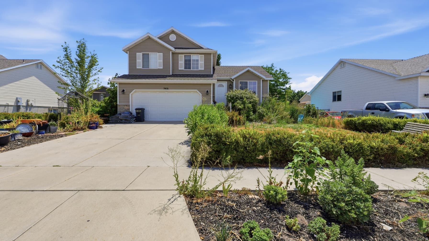 5416 S 4225 W photo 1