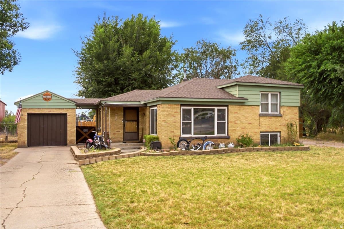 347 HARRISVILLE RD. photo 1